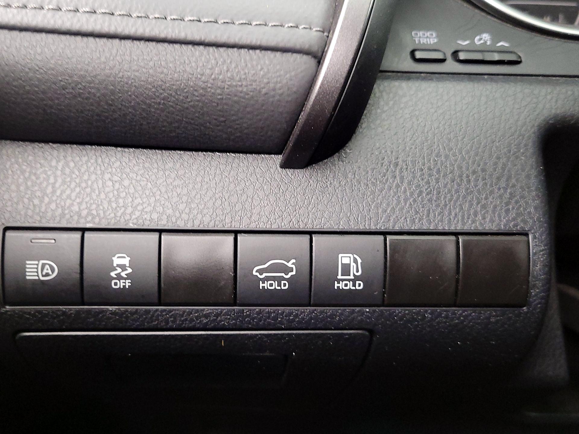 Thumbnail: 2024 Toyota Camry - 13