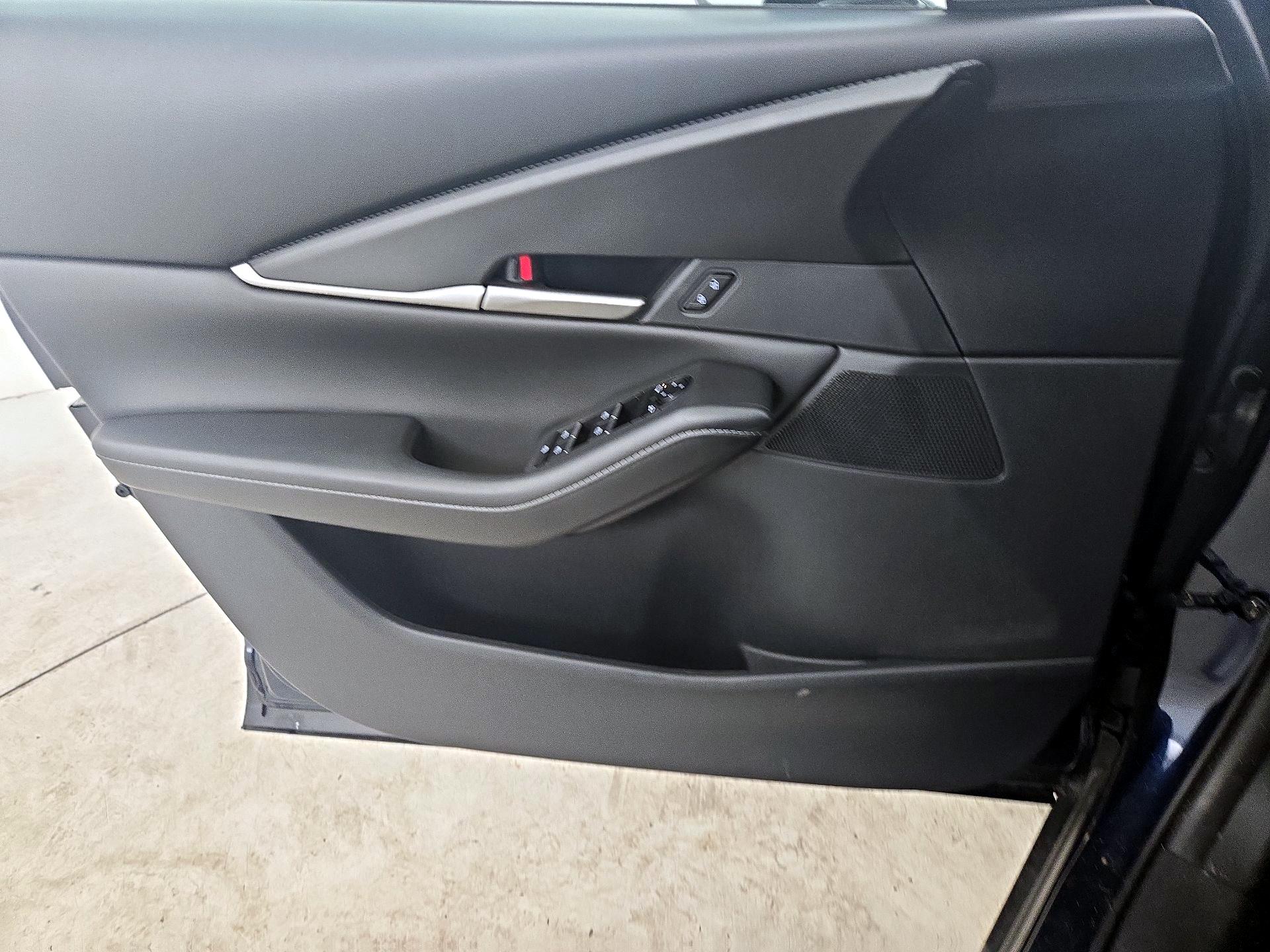 Thumbnail: 2023 Mazda CX-30 - 12