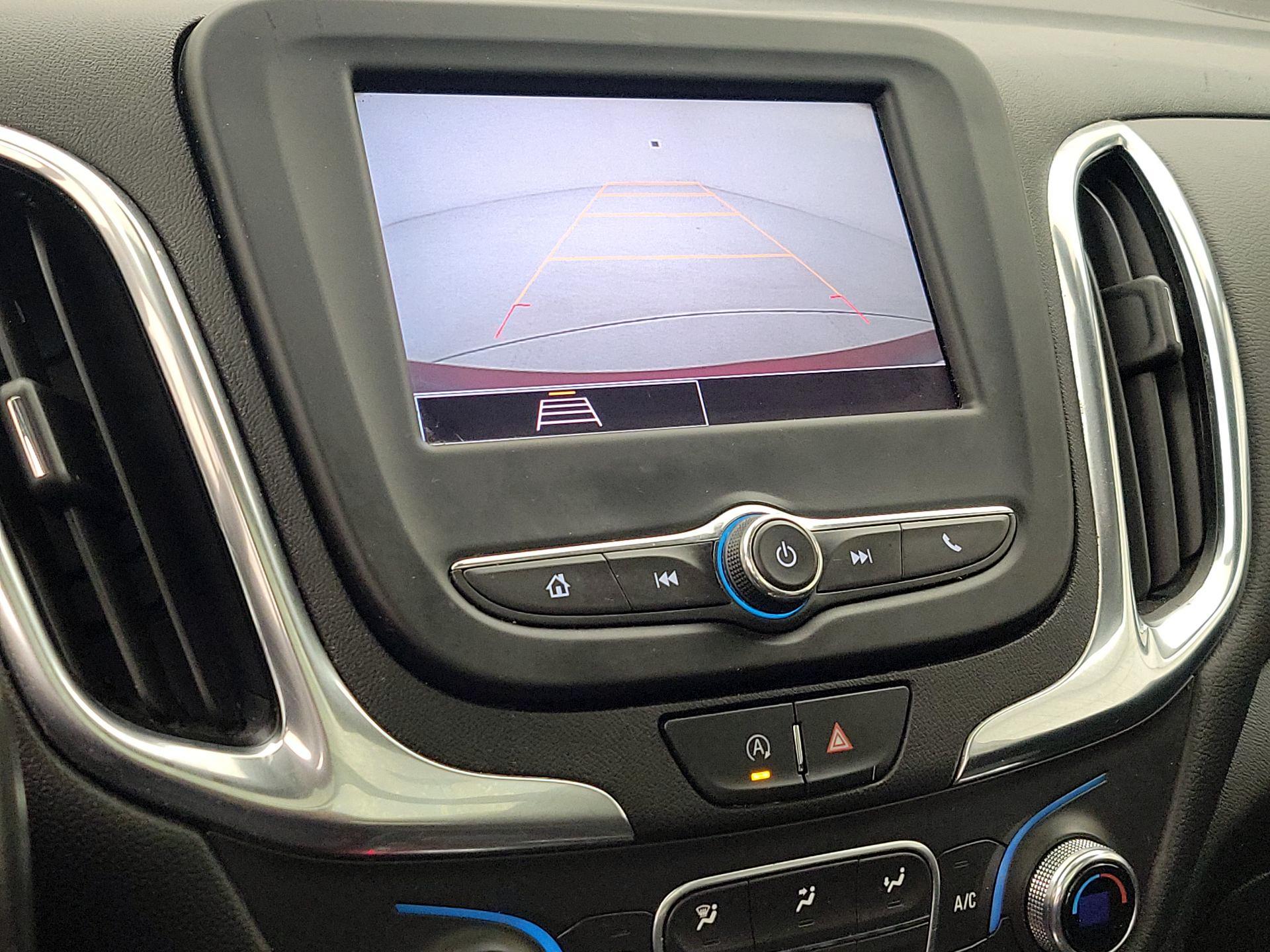 Thumbnail: 2022 Chevrolet Equinox - 14