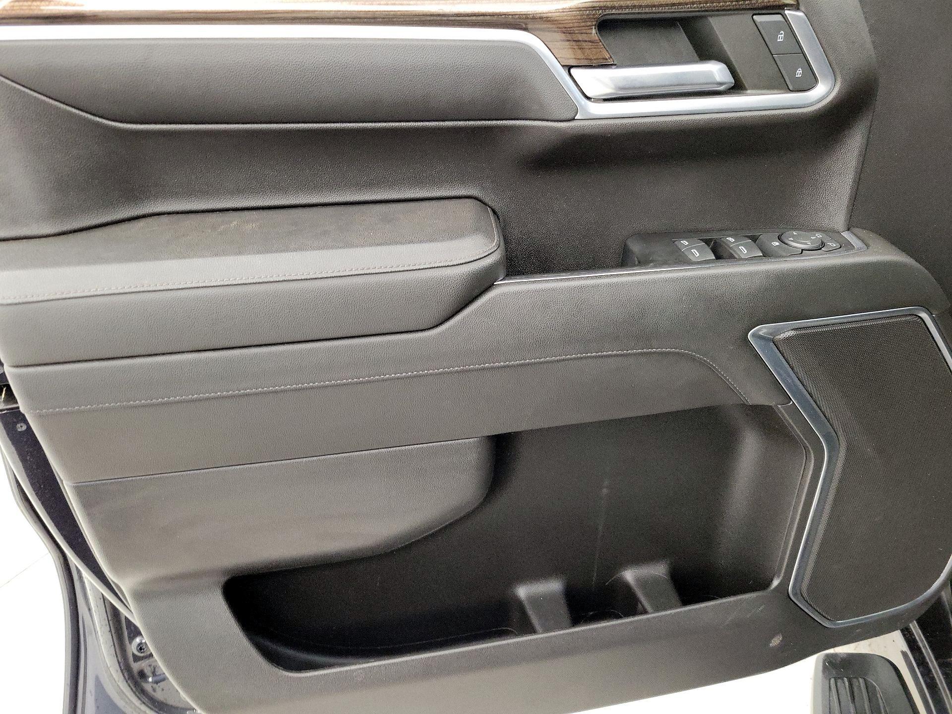 Thumbnail: 2022 Chevrolet Silverado 1500 - 12