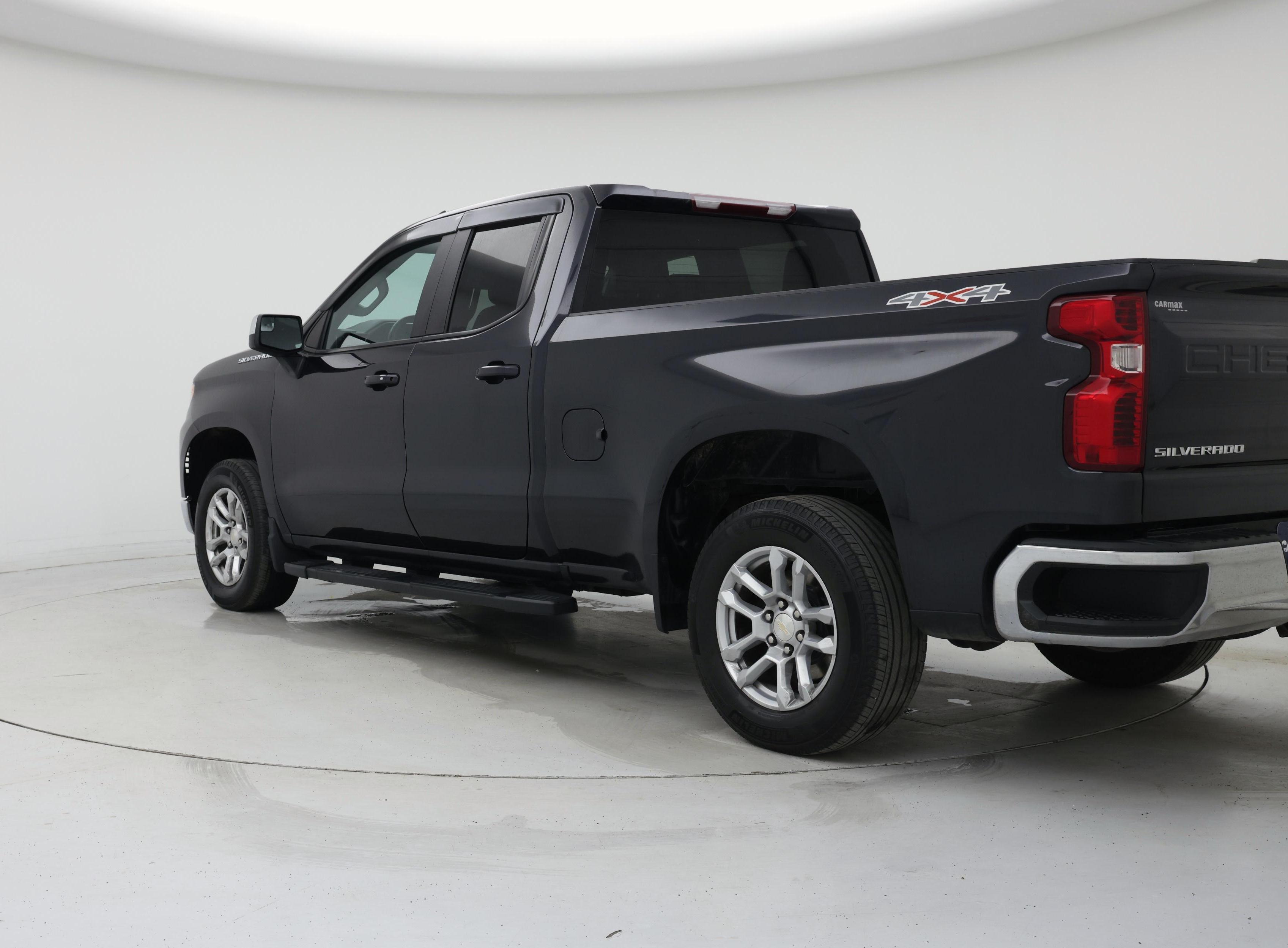 Thumbnail: 2022 Chevrolet Silverado 1500 - 2