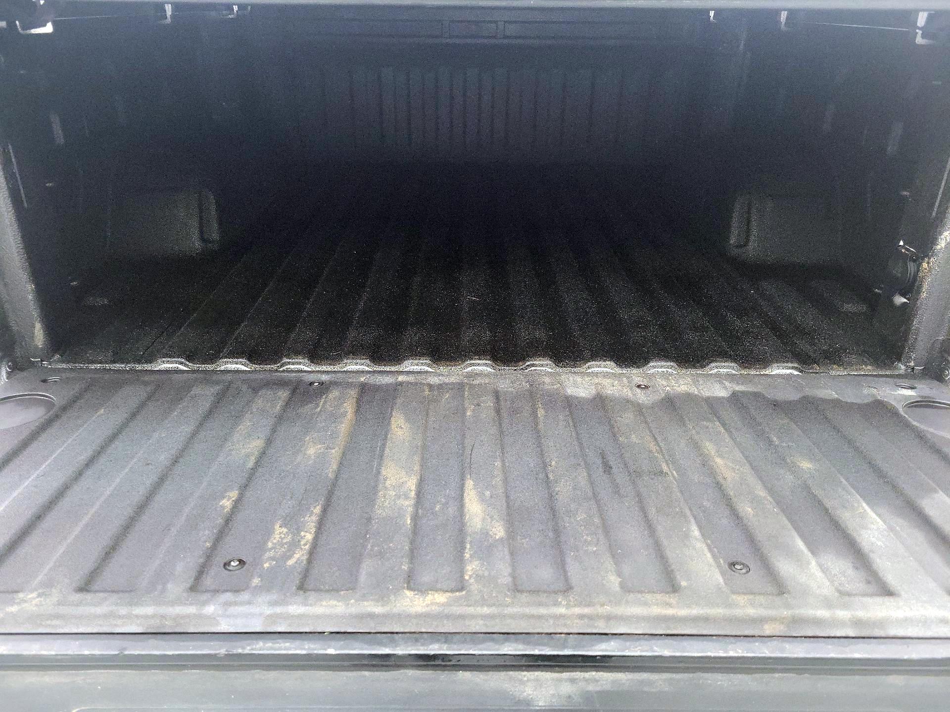 Thumbnail: 2021 Chevrolet Silverado 1500 - 20