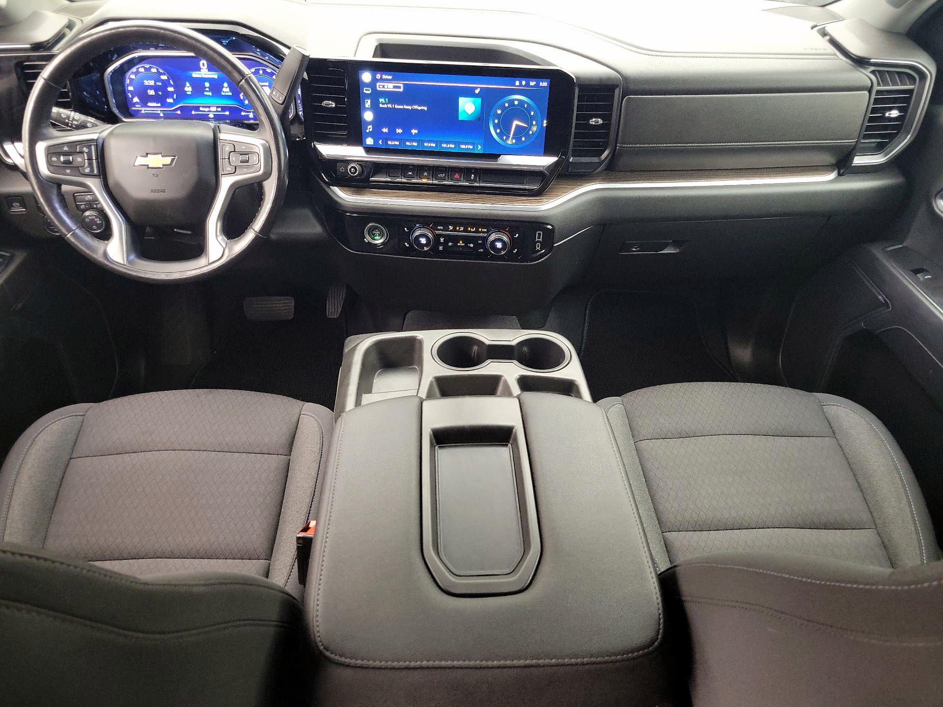 Thumbnail: 2022 Chevrolet Silverado 1500 - 9