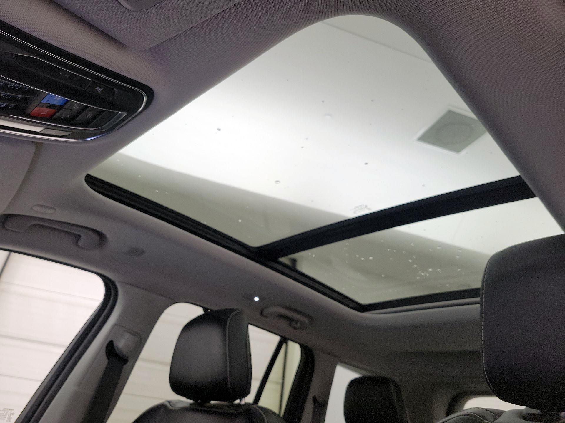 Thumbnail: 2023 Jeep Grand Cherokee - 20