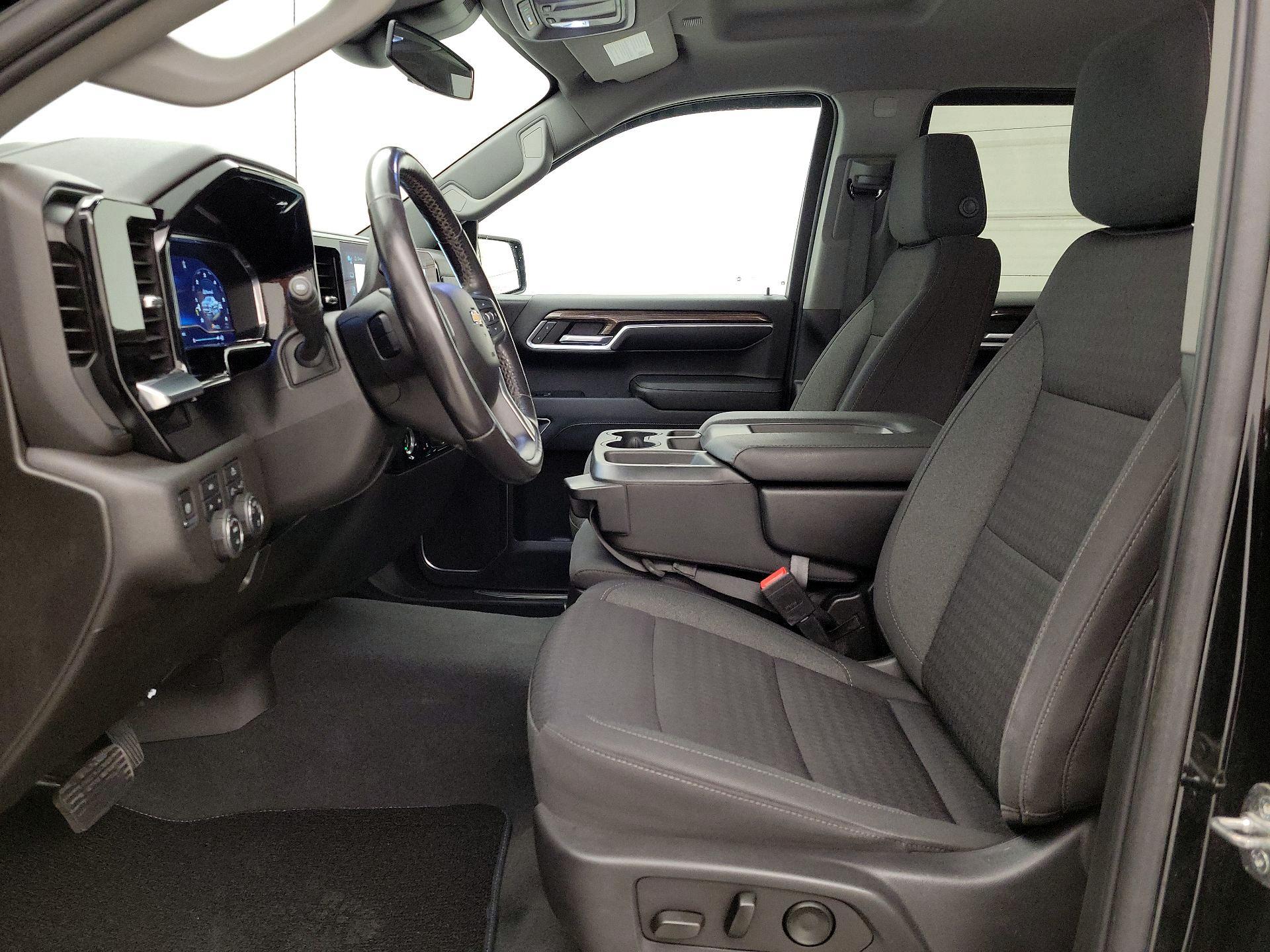 Thumbnail: 2022 Chevrolet Silverado 1500 - 11