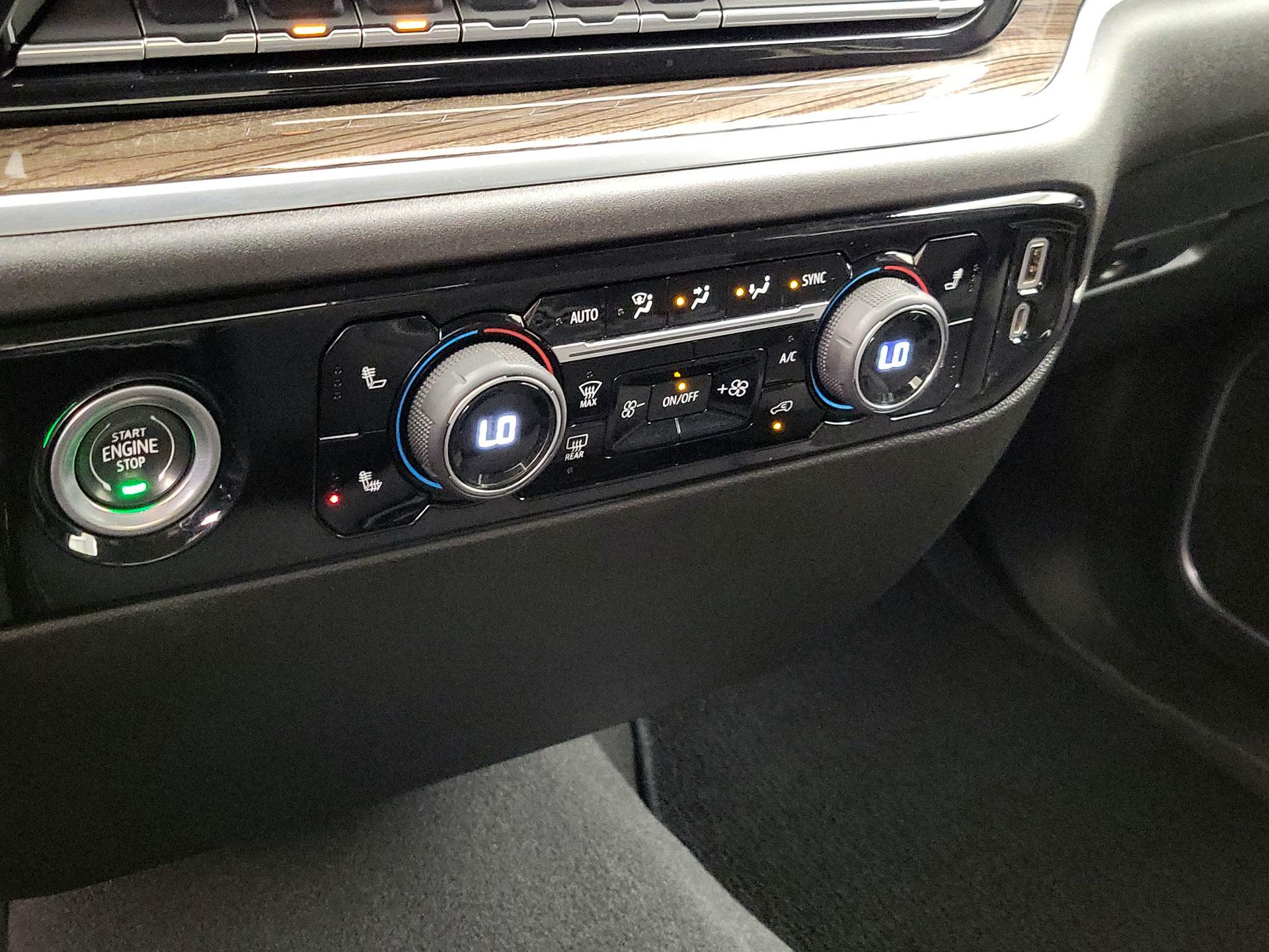 Thumbnail: 2022 Chevrolet Silverado 1500 - 17