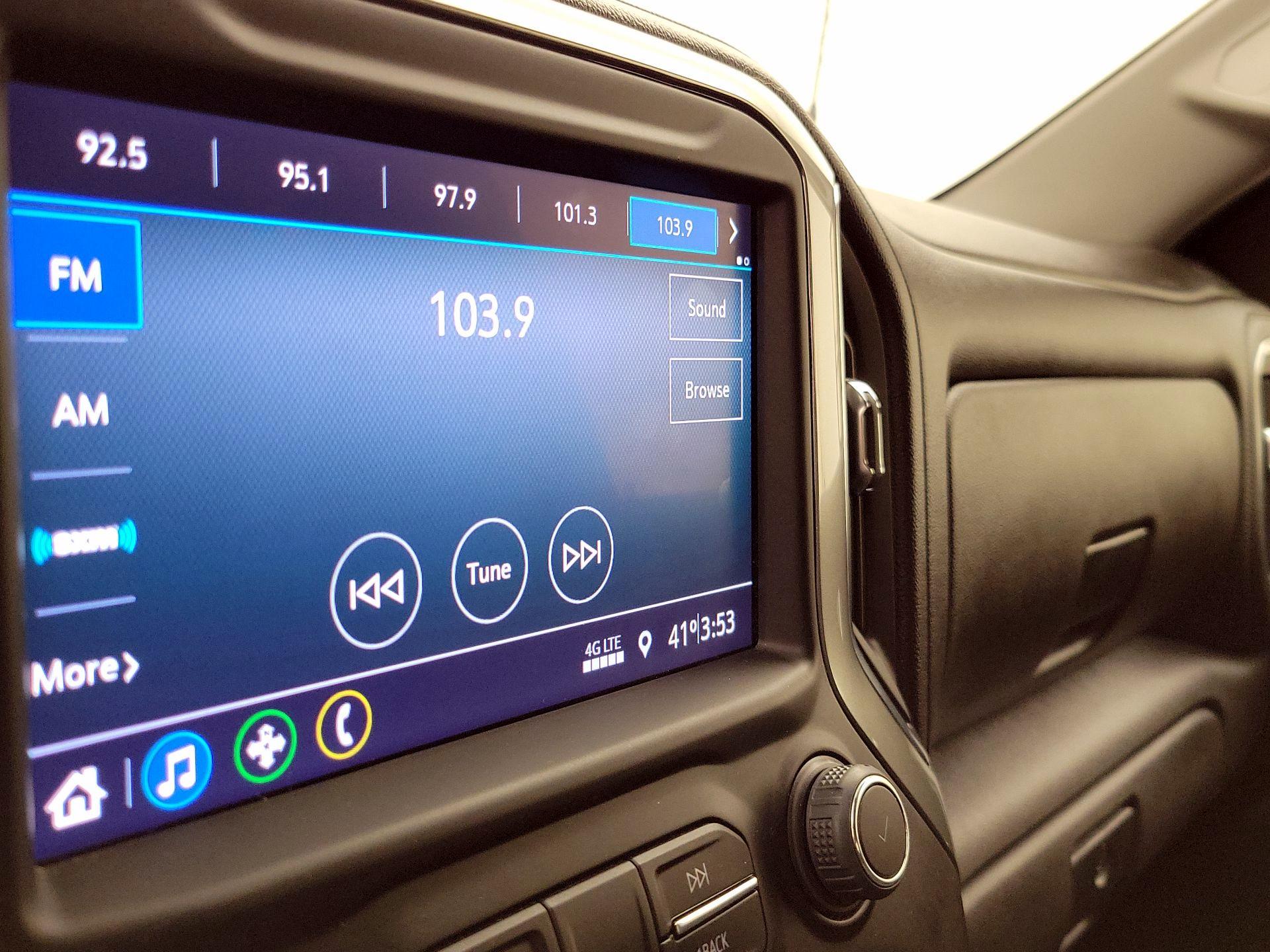 Thumbnail: 2022 Chevrolet Silverado 3500 - 15