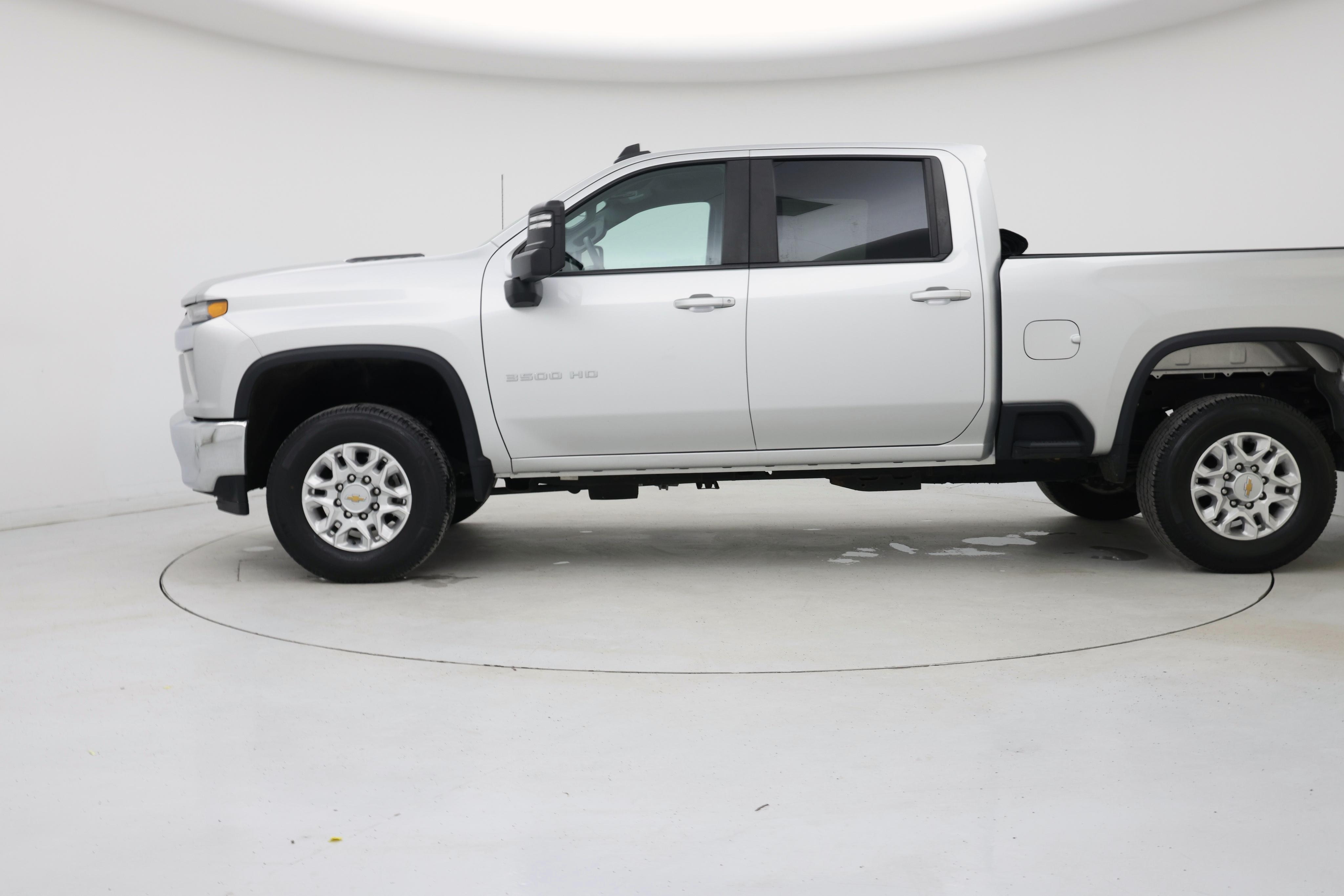 Thumbnail: 2022 Chevrolet Silverado 3500 - 3