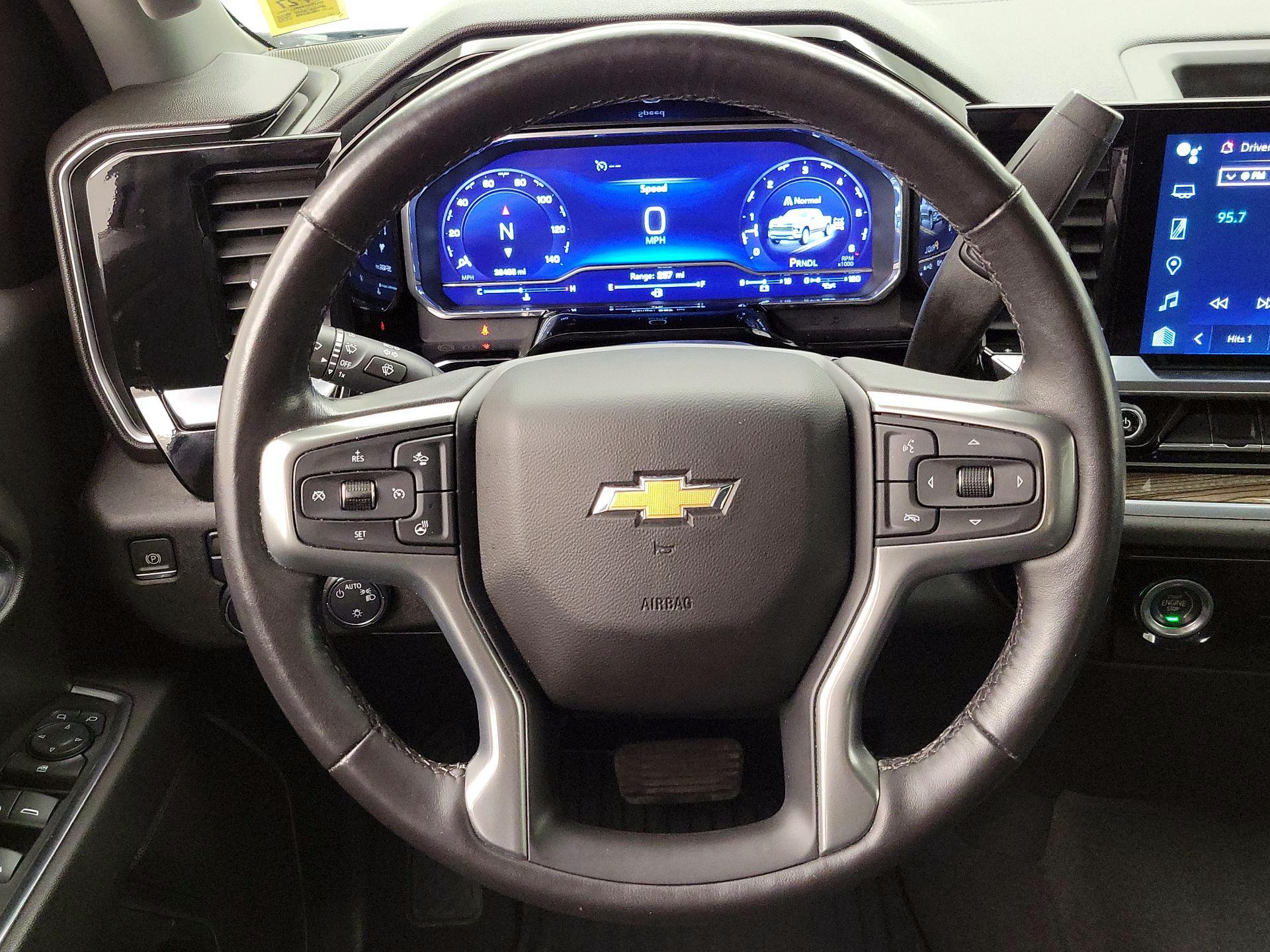 Thumbnail: 2022 Chevrolet Silverado 1500 - 10