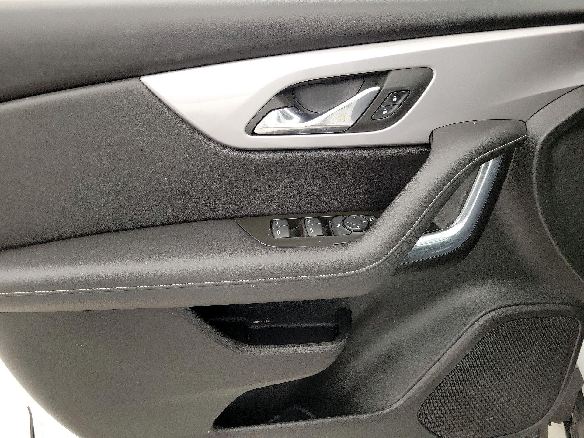 Thumbnail: 2023 Chevrolet Blazer - 12