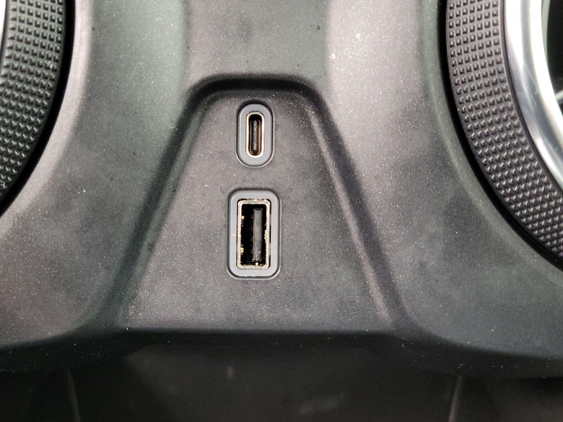 Thumbnail: 2023 Chevrolet Blazer - 18