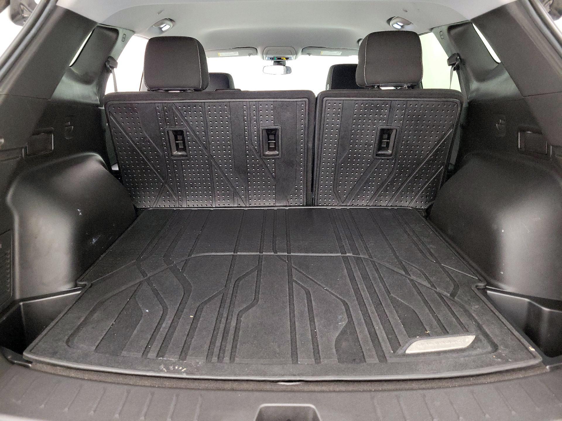 Thumbnail: 2023 Chevrolet Blazer - 20