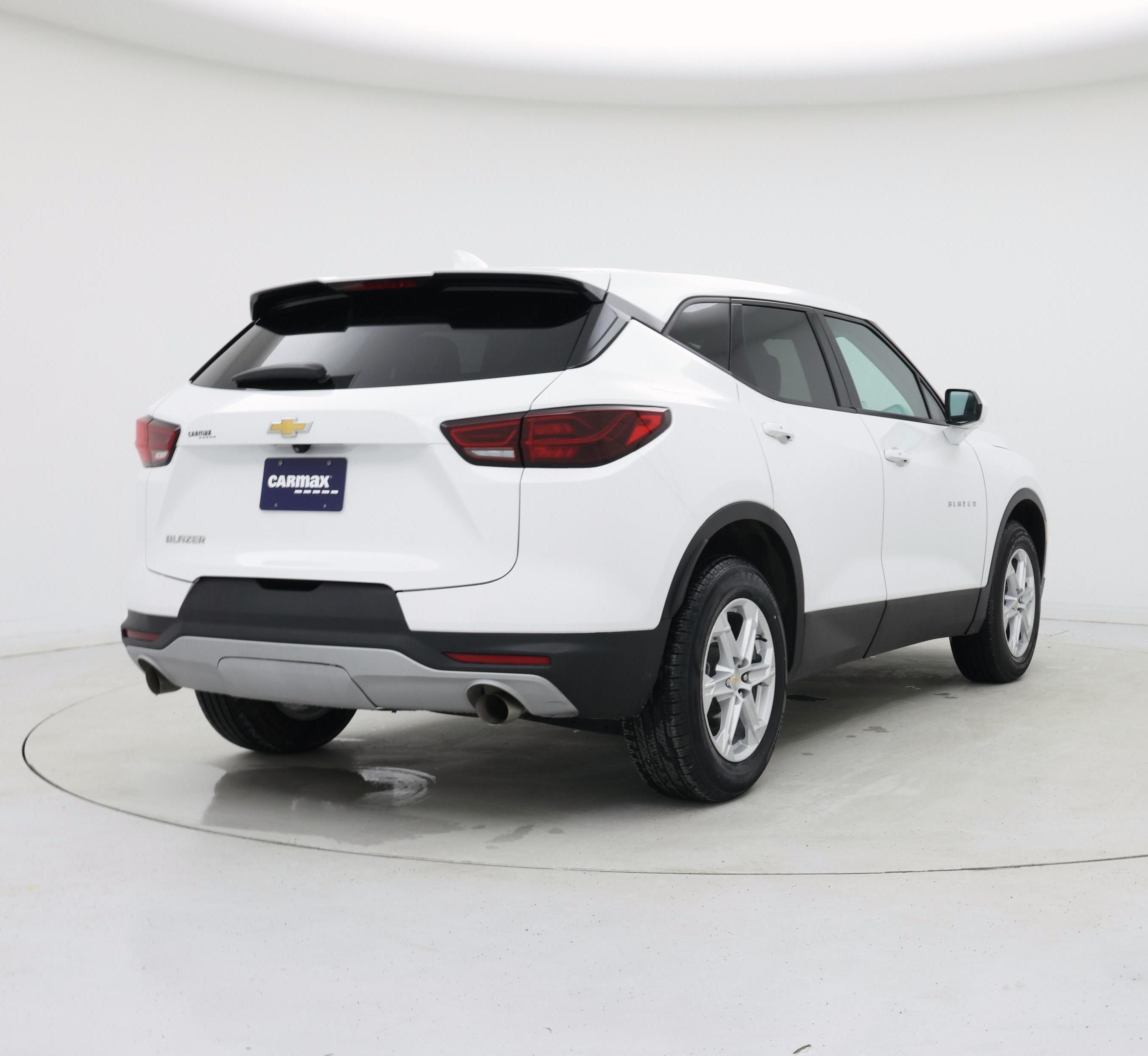 Thumbnail: 2023 Chevrolet Blazer - 8