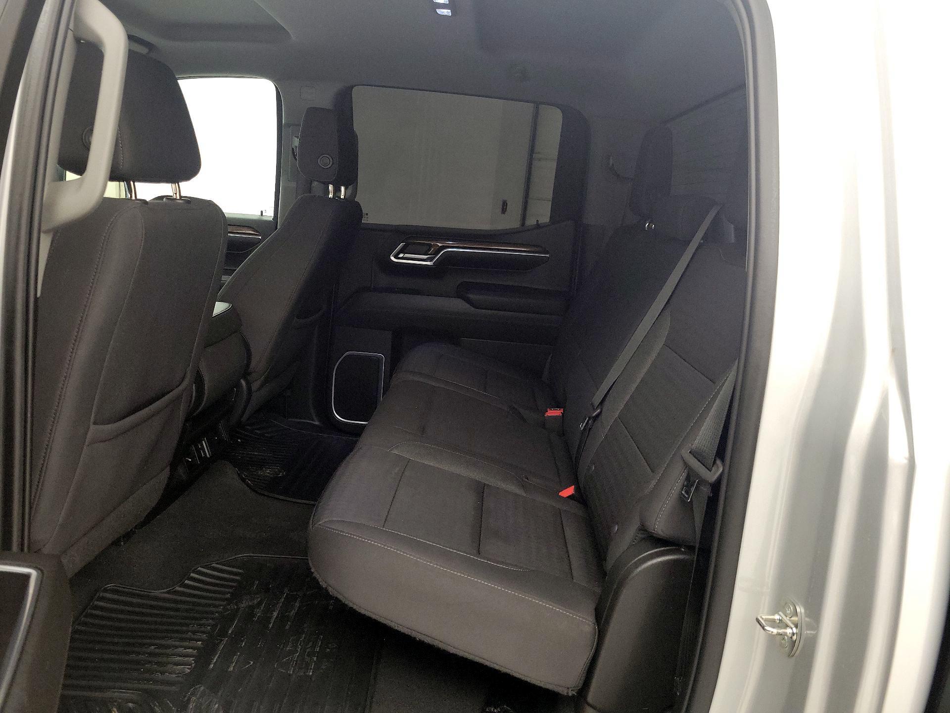 Thumbnail: 2022 Chevrolet Silverado 1500 - 19