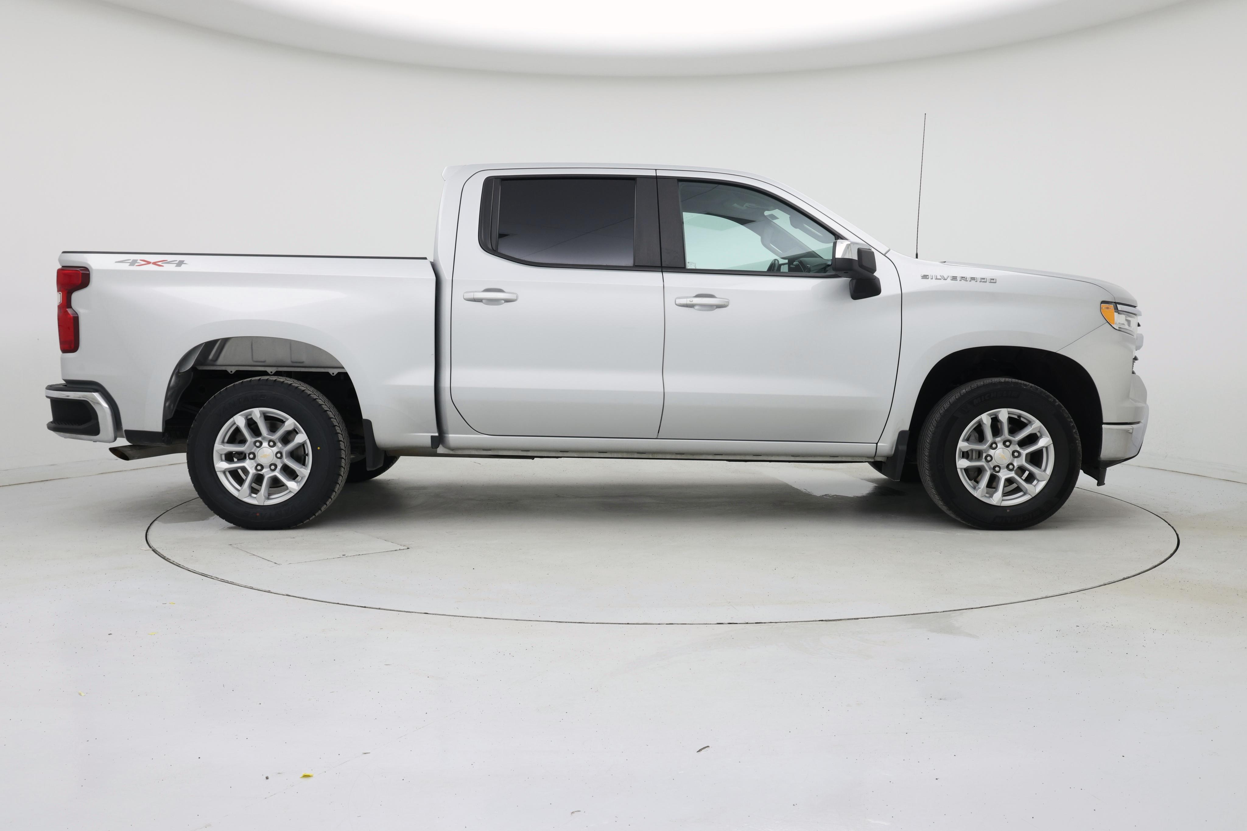 Thumbnail: 2022 Chevrolet Silverado 1500 - 7