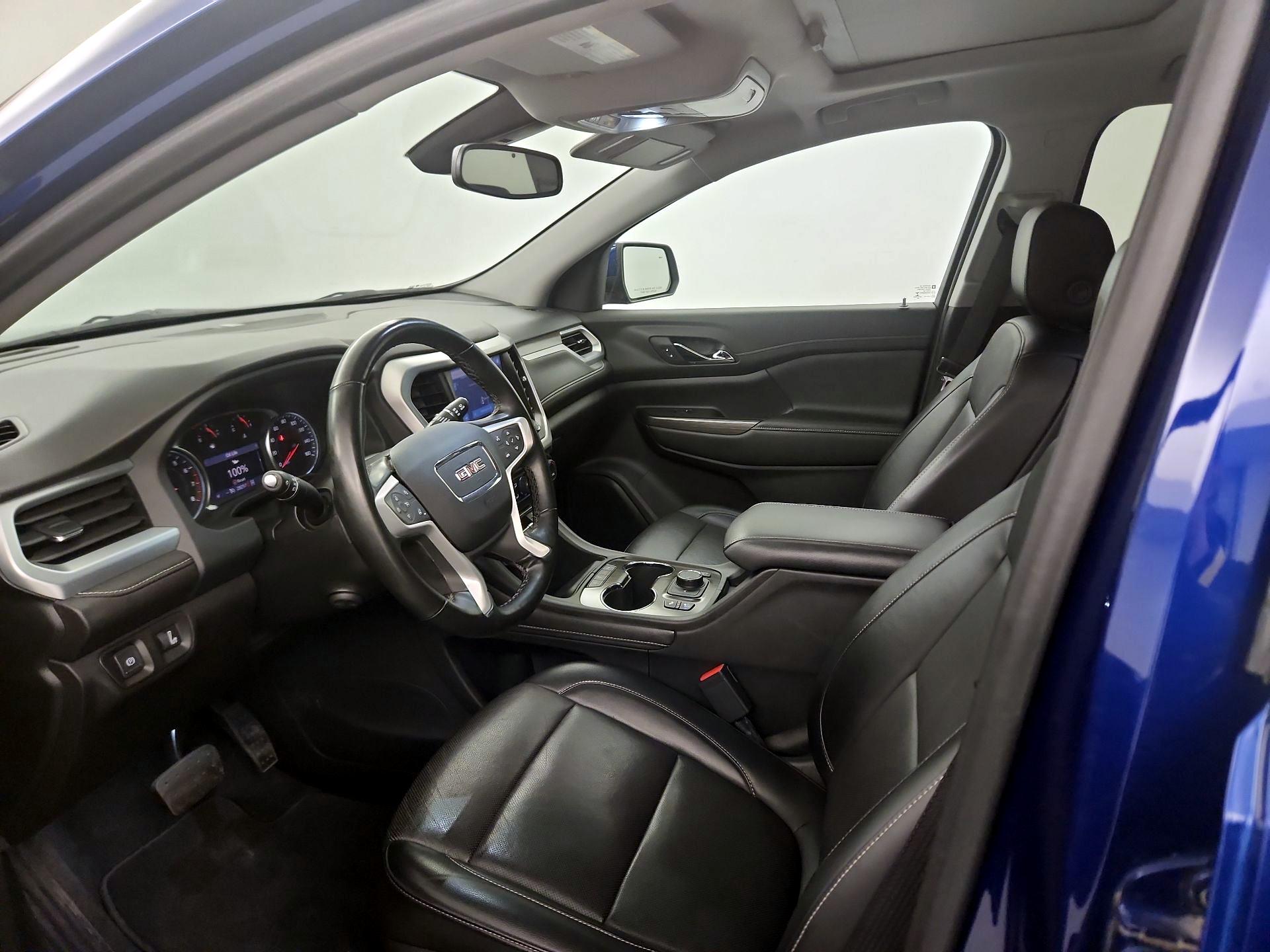 Thumbnail: 2023 GMC Acadia - 11