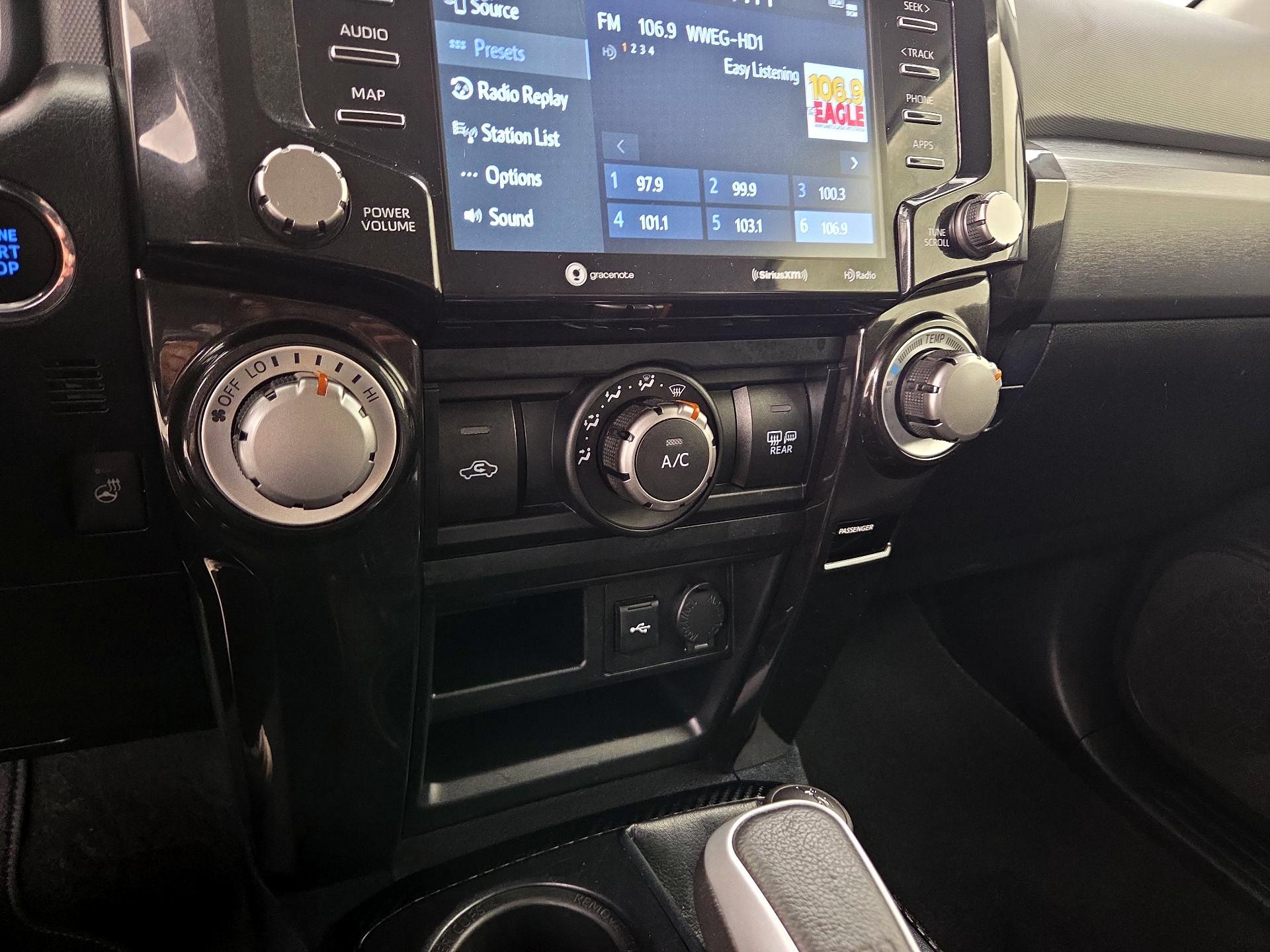 Thumbnail: 2024 Toyota 4Runner - 17