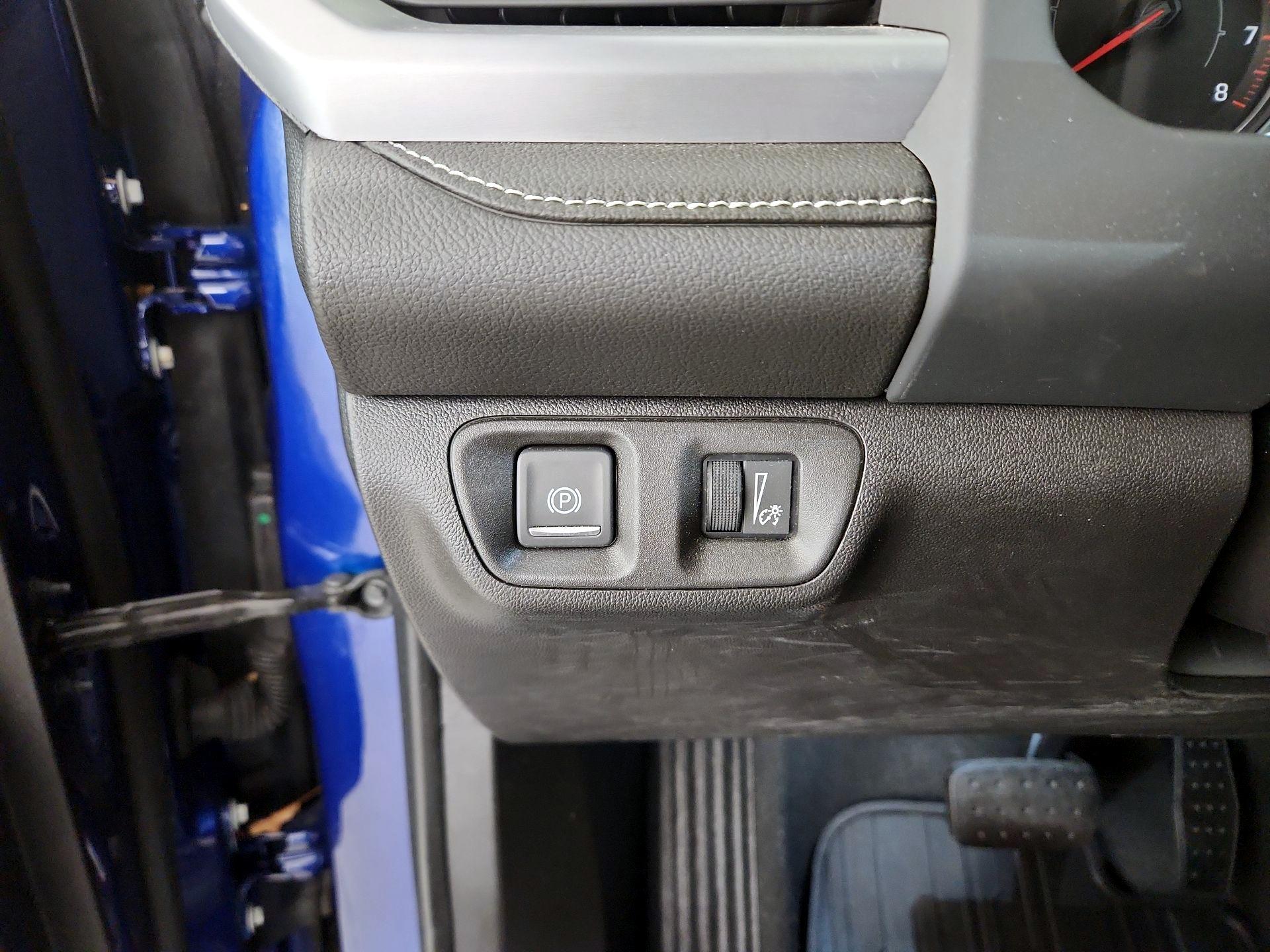 Thumbnail: 2023 GMC Acadia - 13