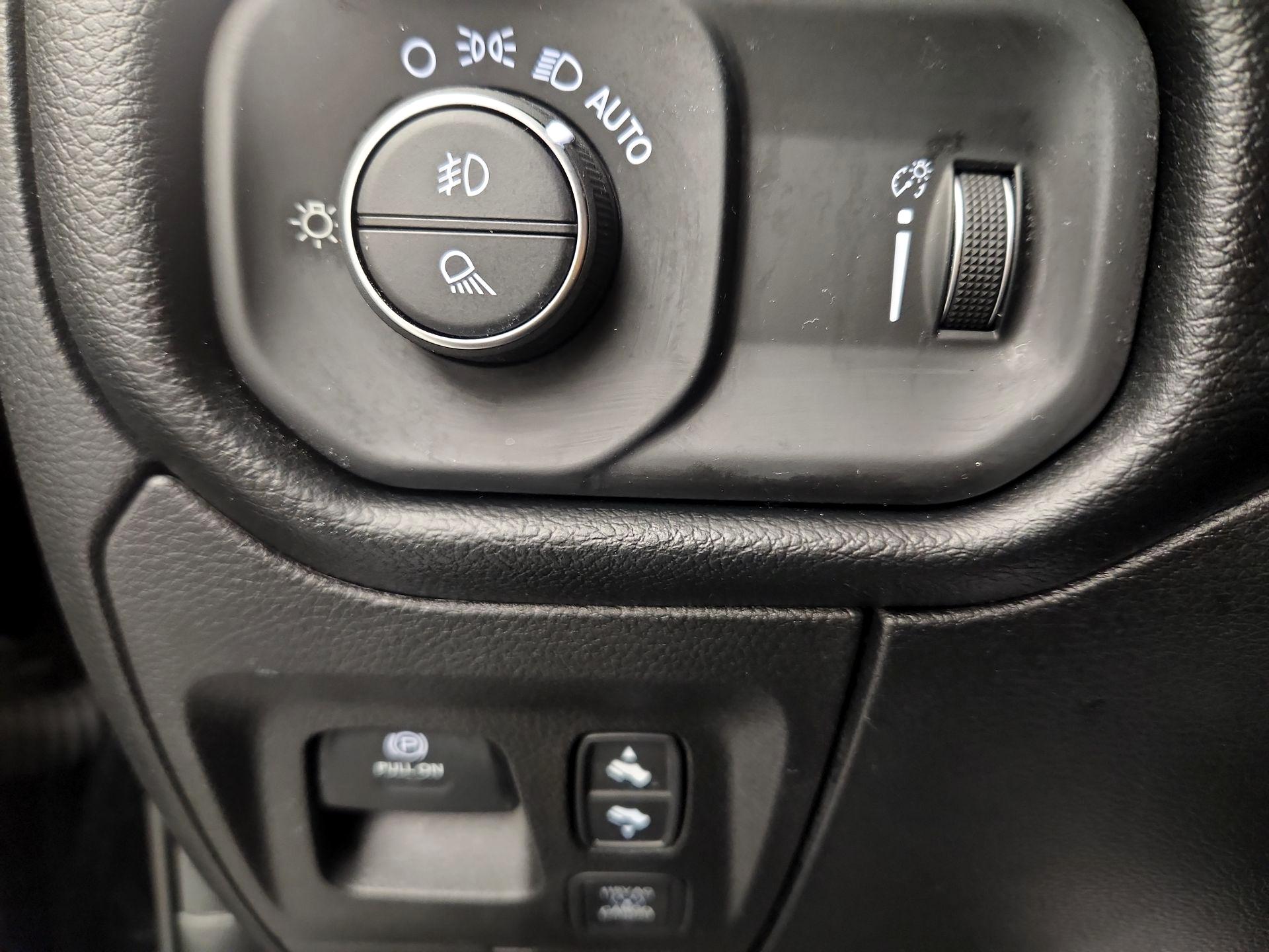 Thumbnail: 2021 RAM 1500 - 11