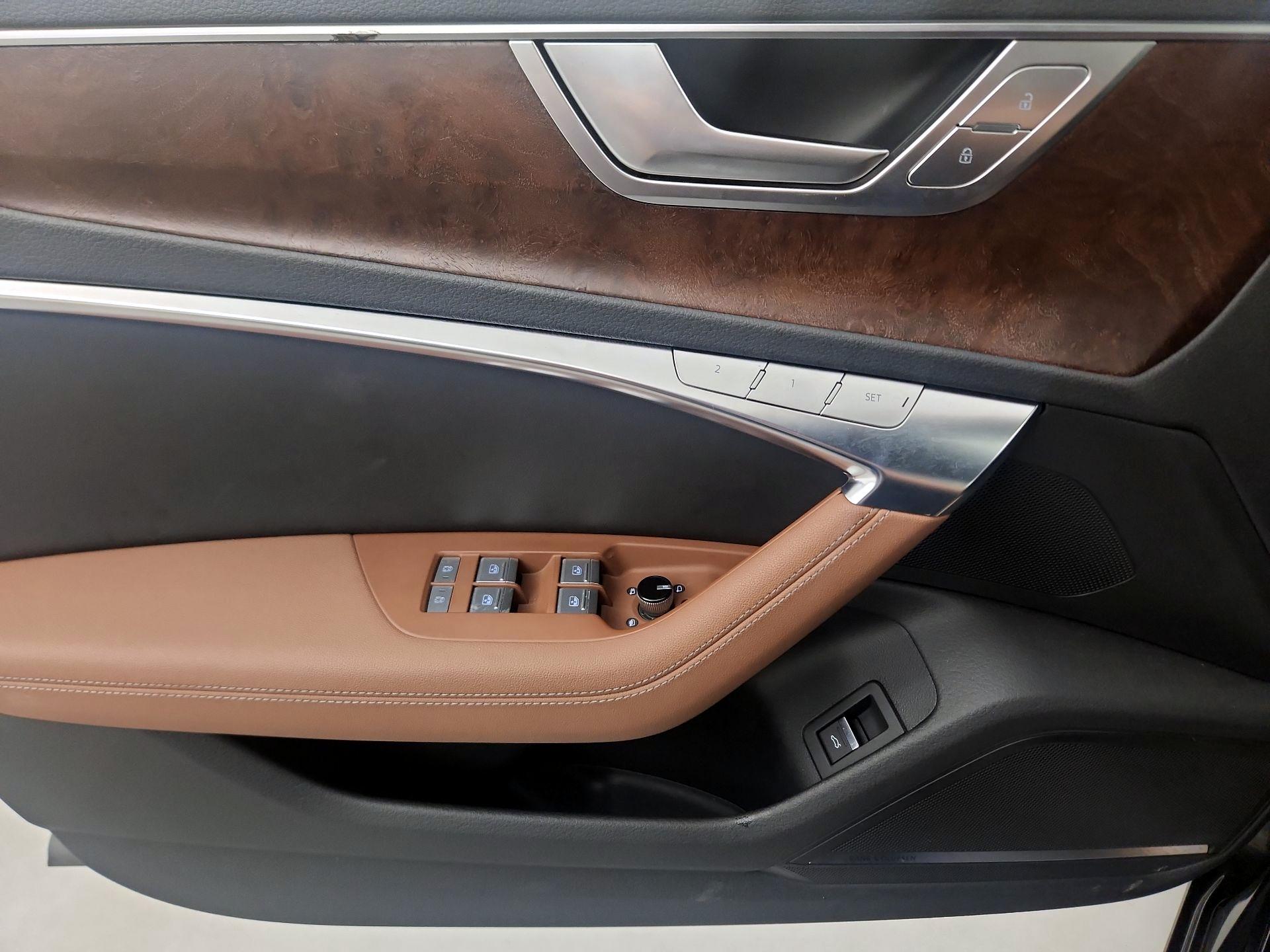 Thumbnail: 2020 Audi A6 - 10