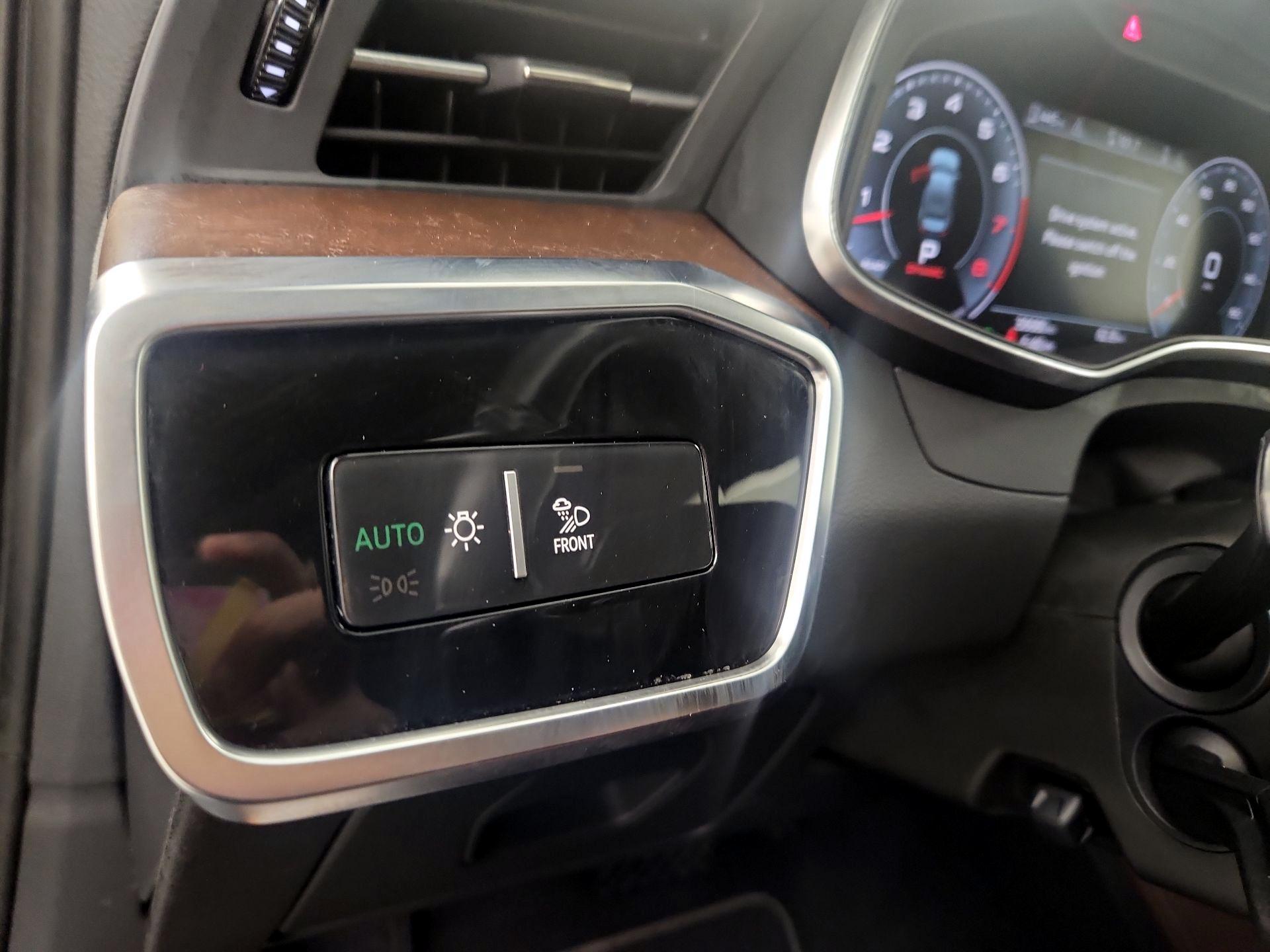 Thumbnail: 2020 Audi A6 - 11