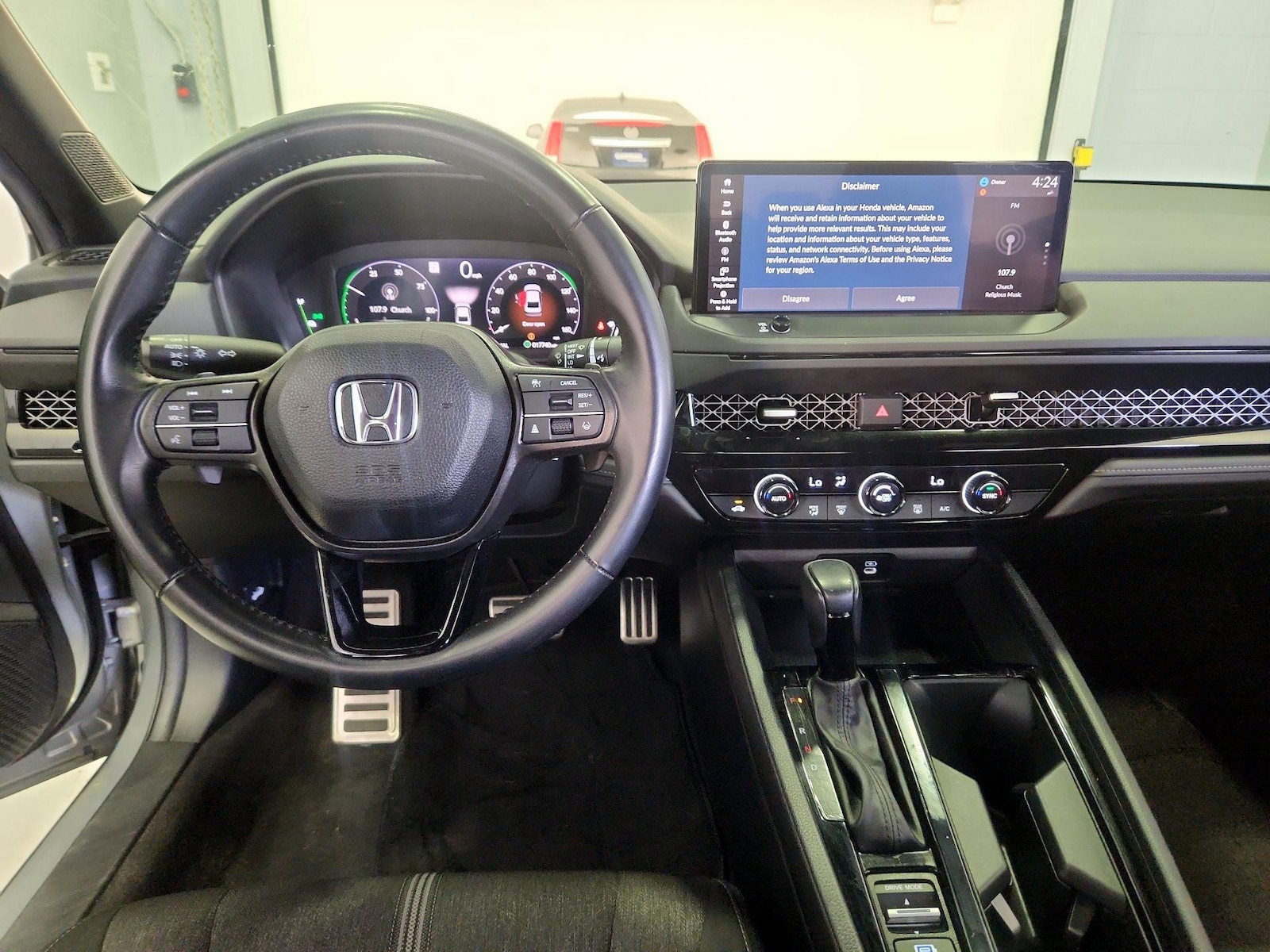 Photo 10