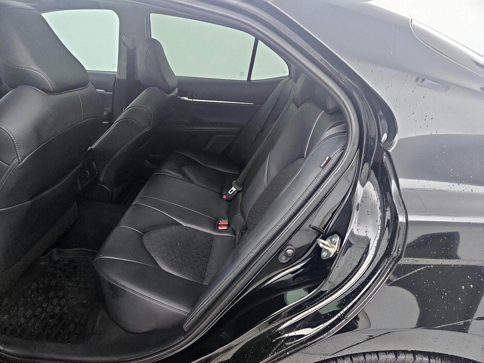 Thumbnail: 2020 Toyota Camry - 20