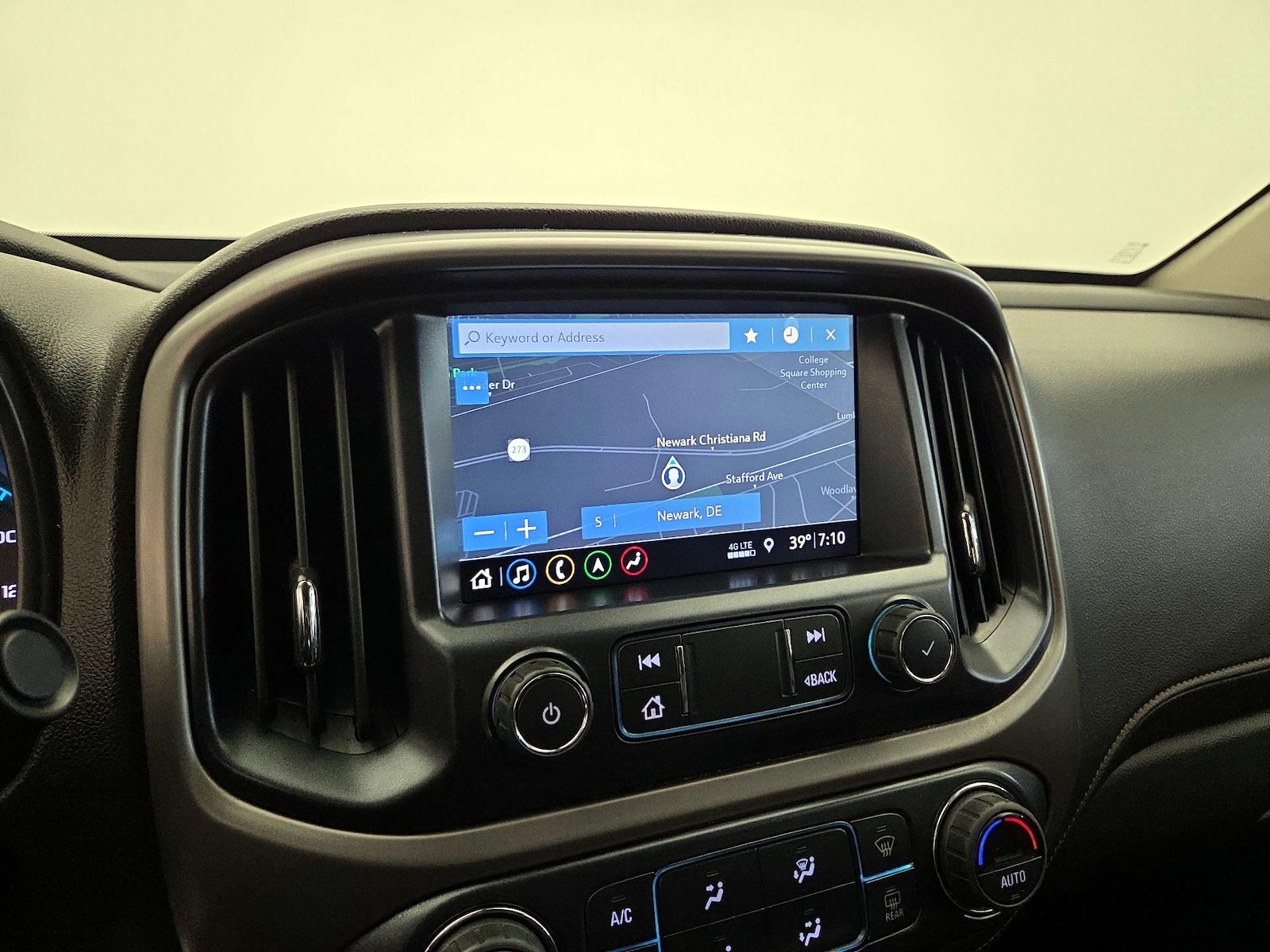 2021 GMC Canyon AT4 - Photo 15