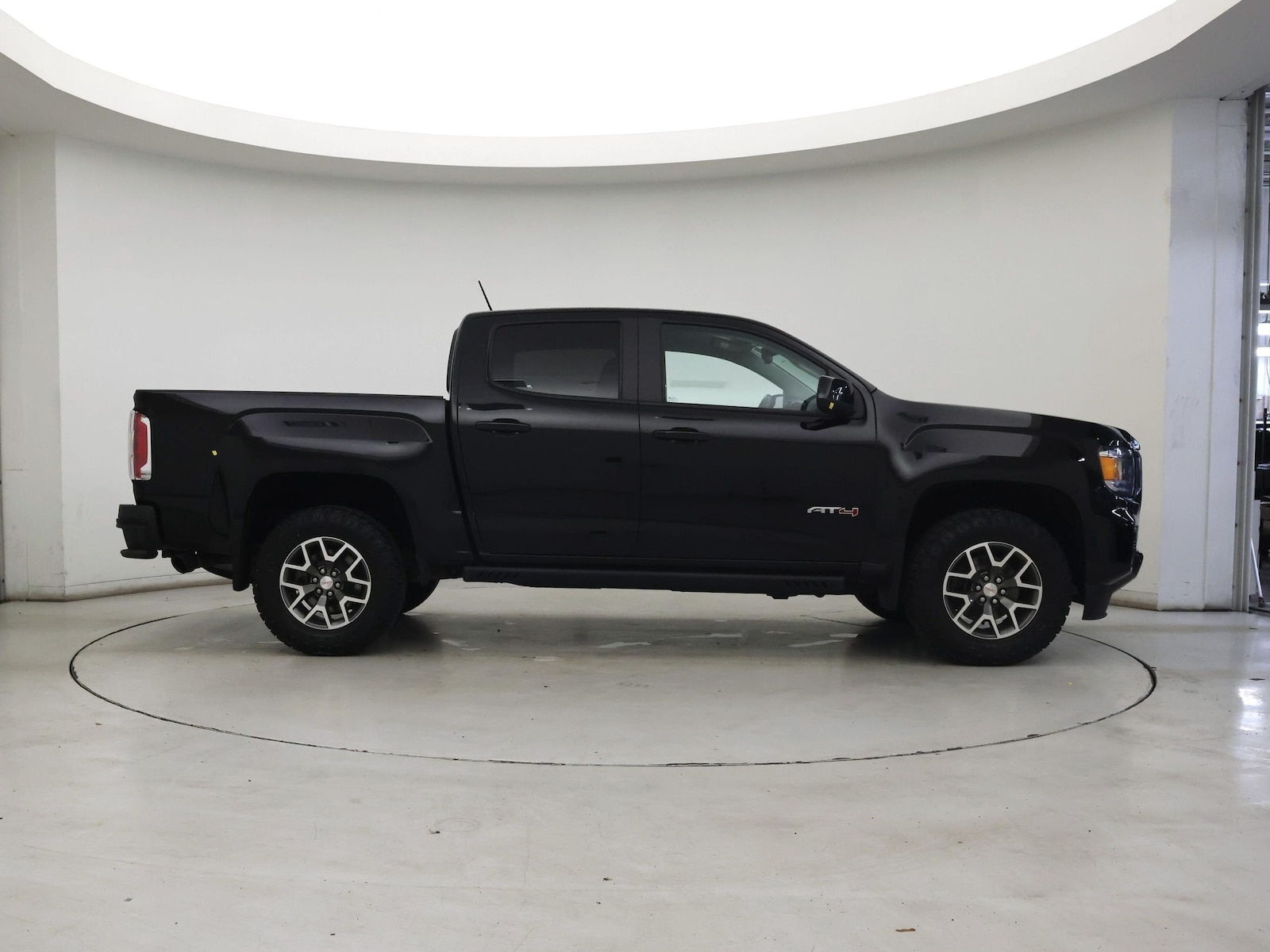 2021 GMC Canyon AT4 - Photo 8