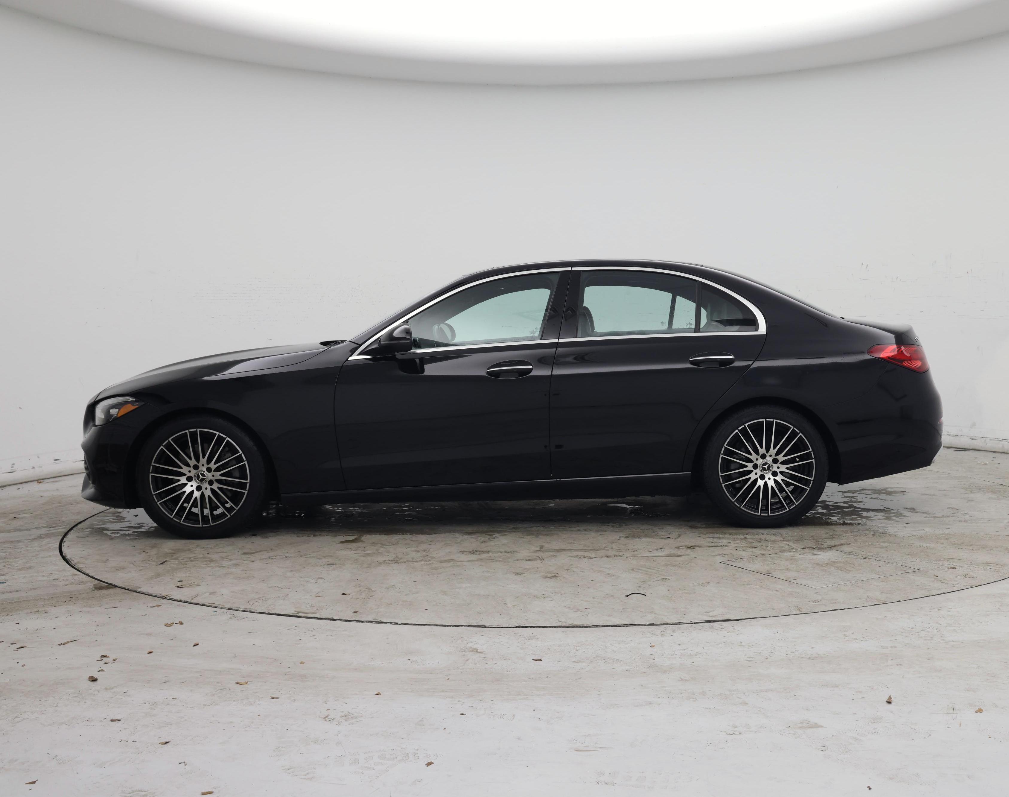 Thumbnail: 2022 Mercedes-Benz C-Class - 3