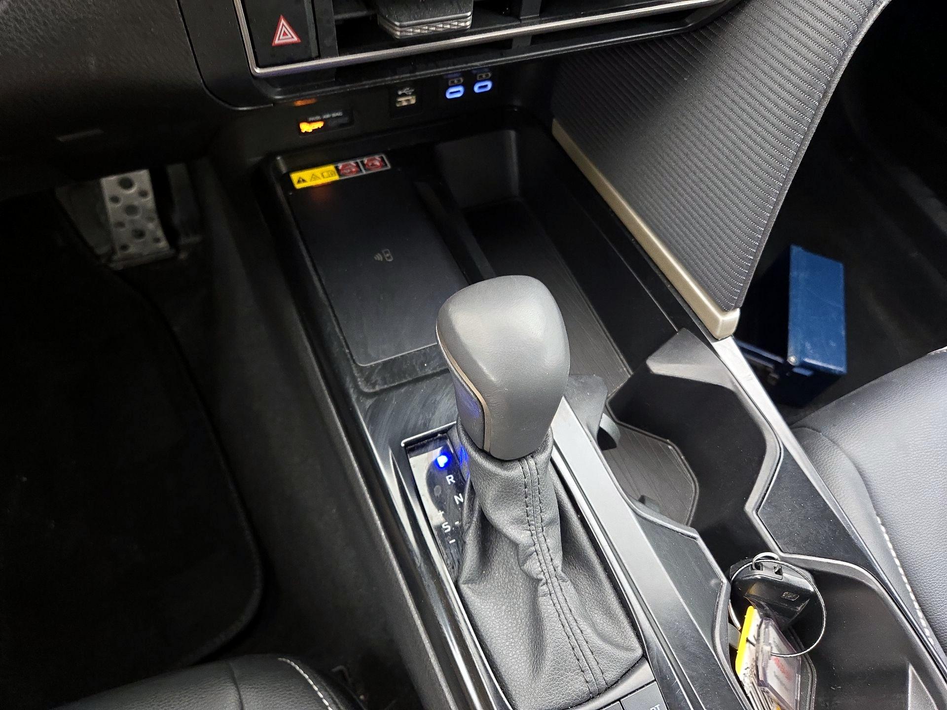 Thumbnail: 2025 Toyota Camry - 17