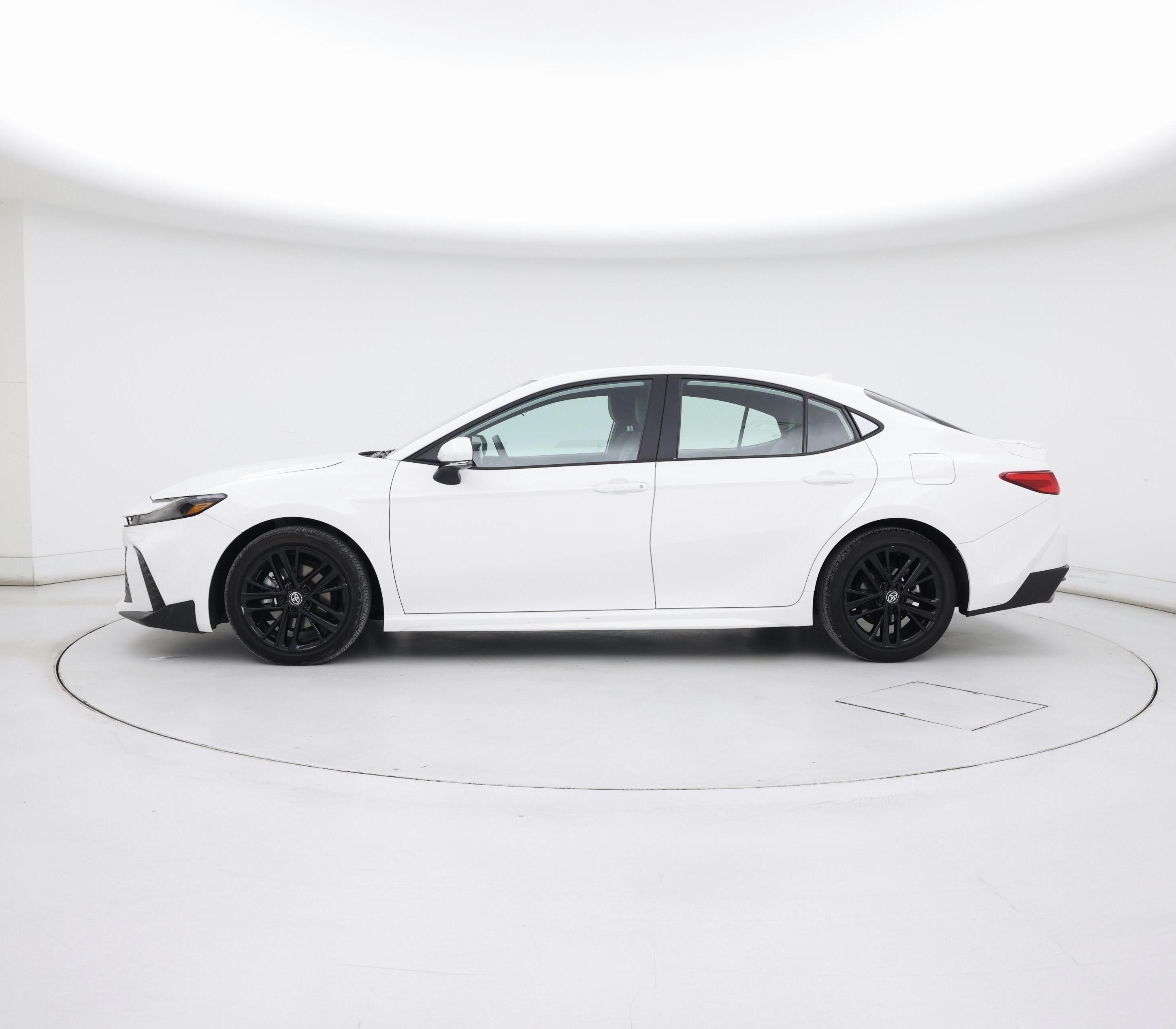 Thumbnail: 2025 Toyota Camry - 3