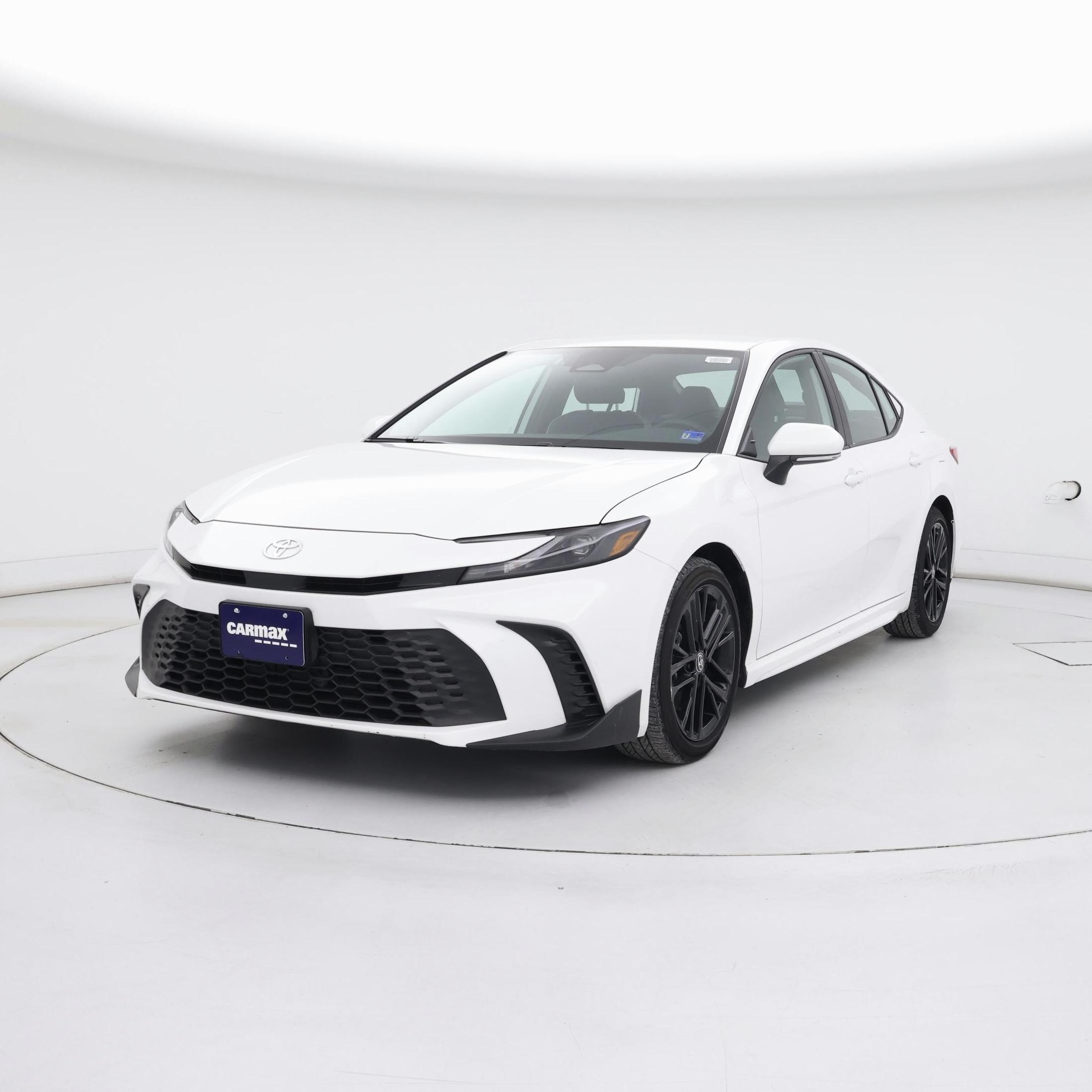 Thumbnail: 2025 Toyota Camry - 4