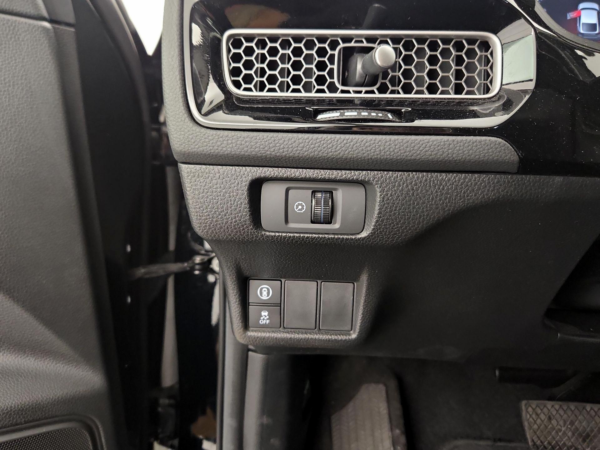 Thumbnail: 2023 Honda Civic - 13