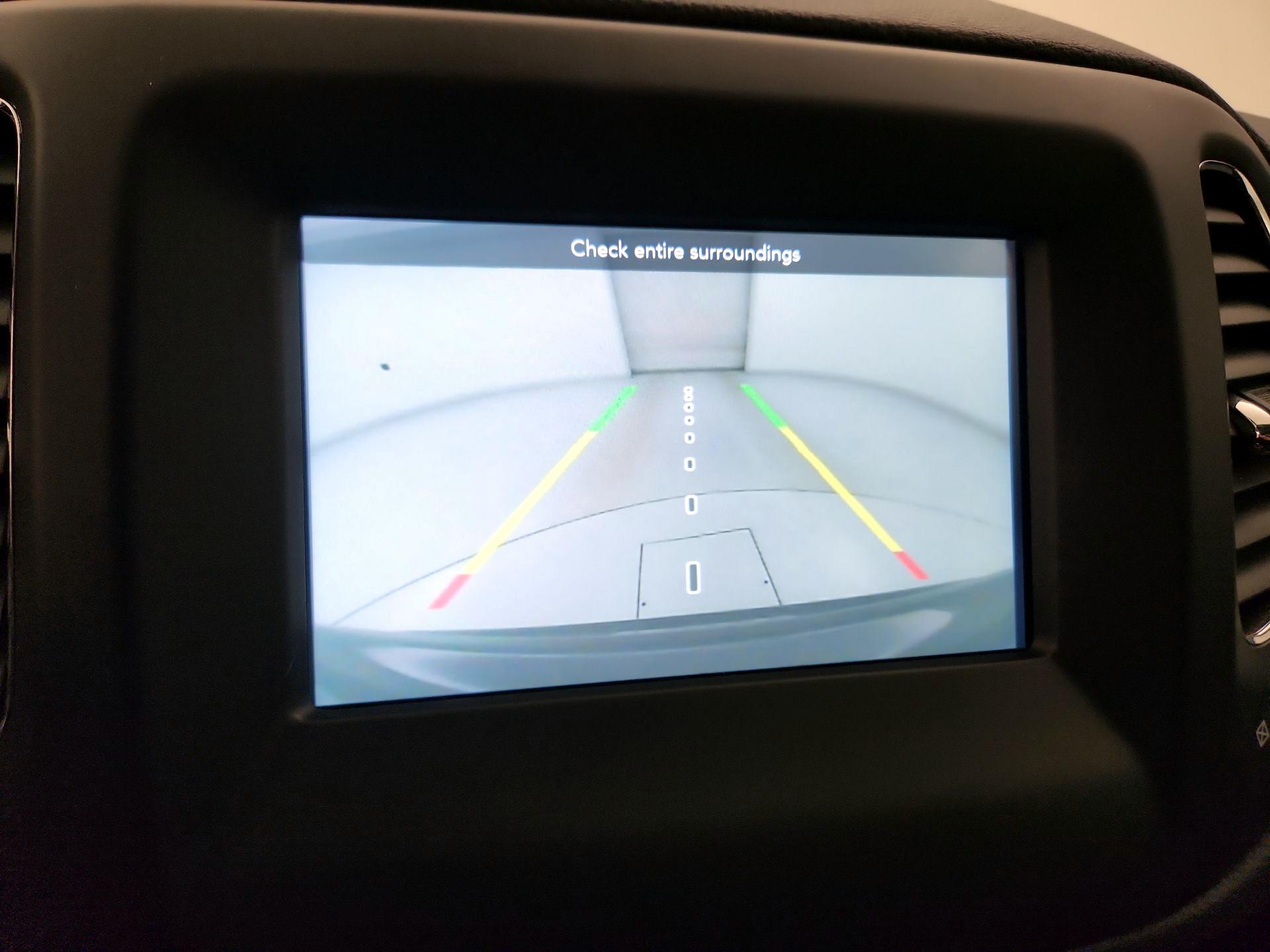 Thumbnail: 2020 Jeep Compass - 14