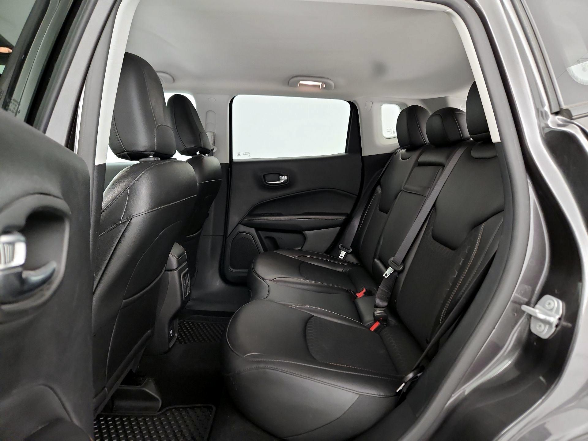 Thumbnail: 2020 Jeep Compass - 19