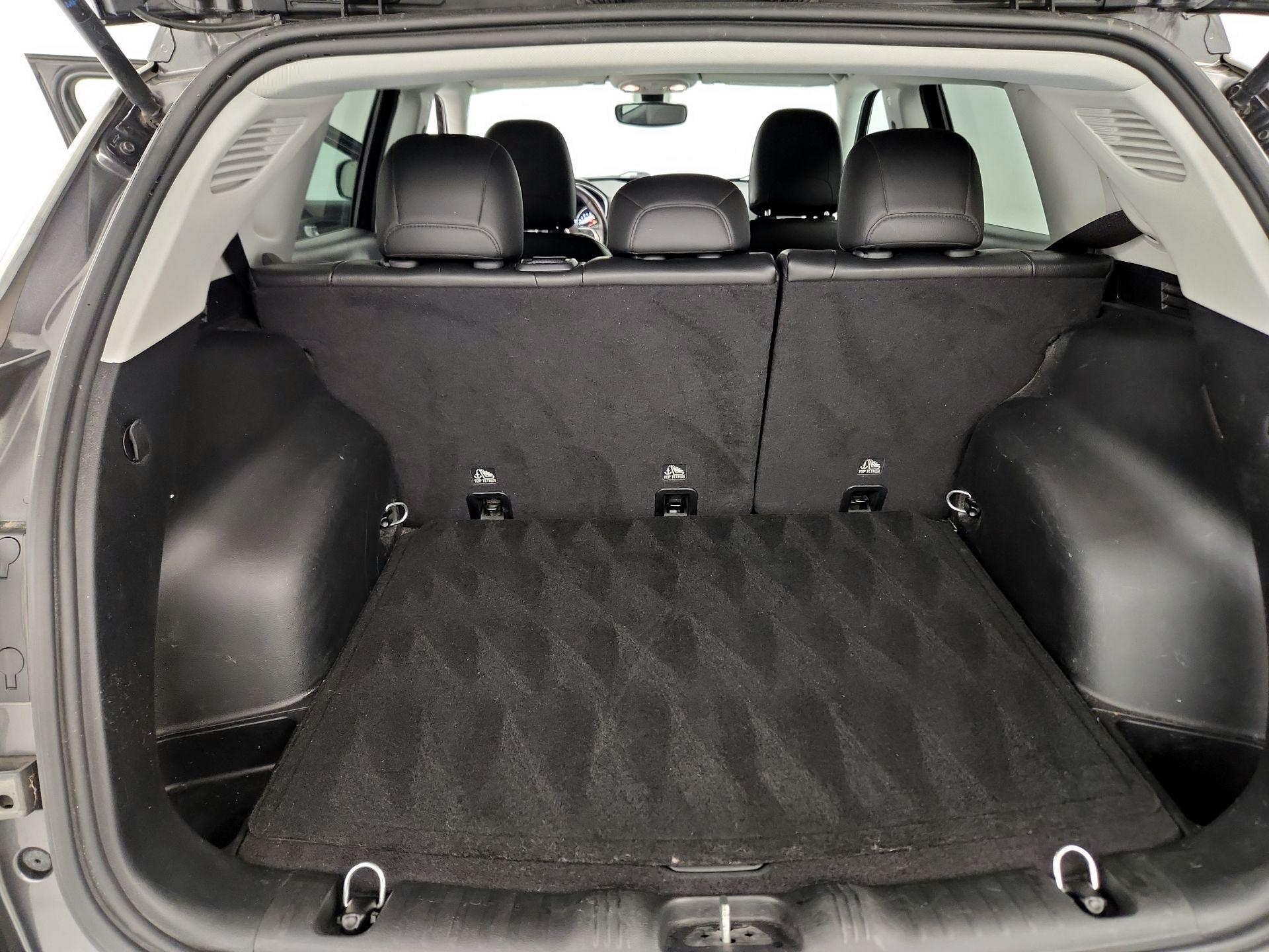 Thumbnail: 2020 Jeep Compass - 20