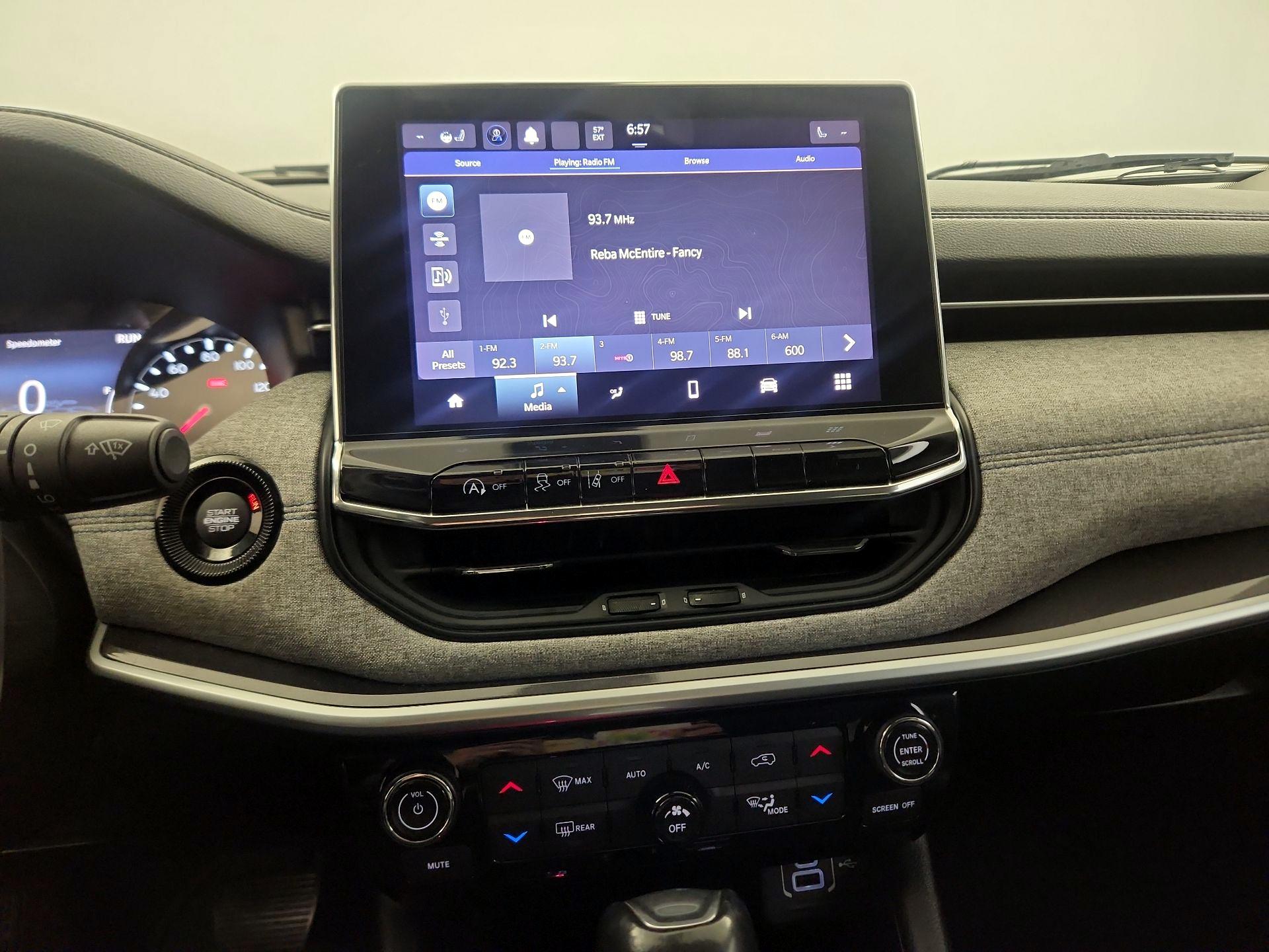 Thumbnail: 2022 Jeep Compass - 12