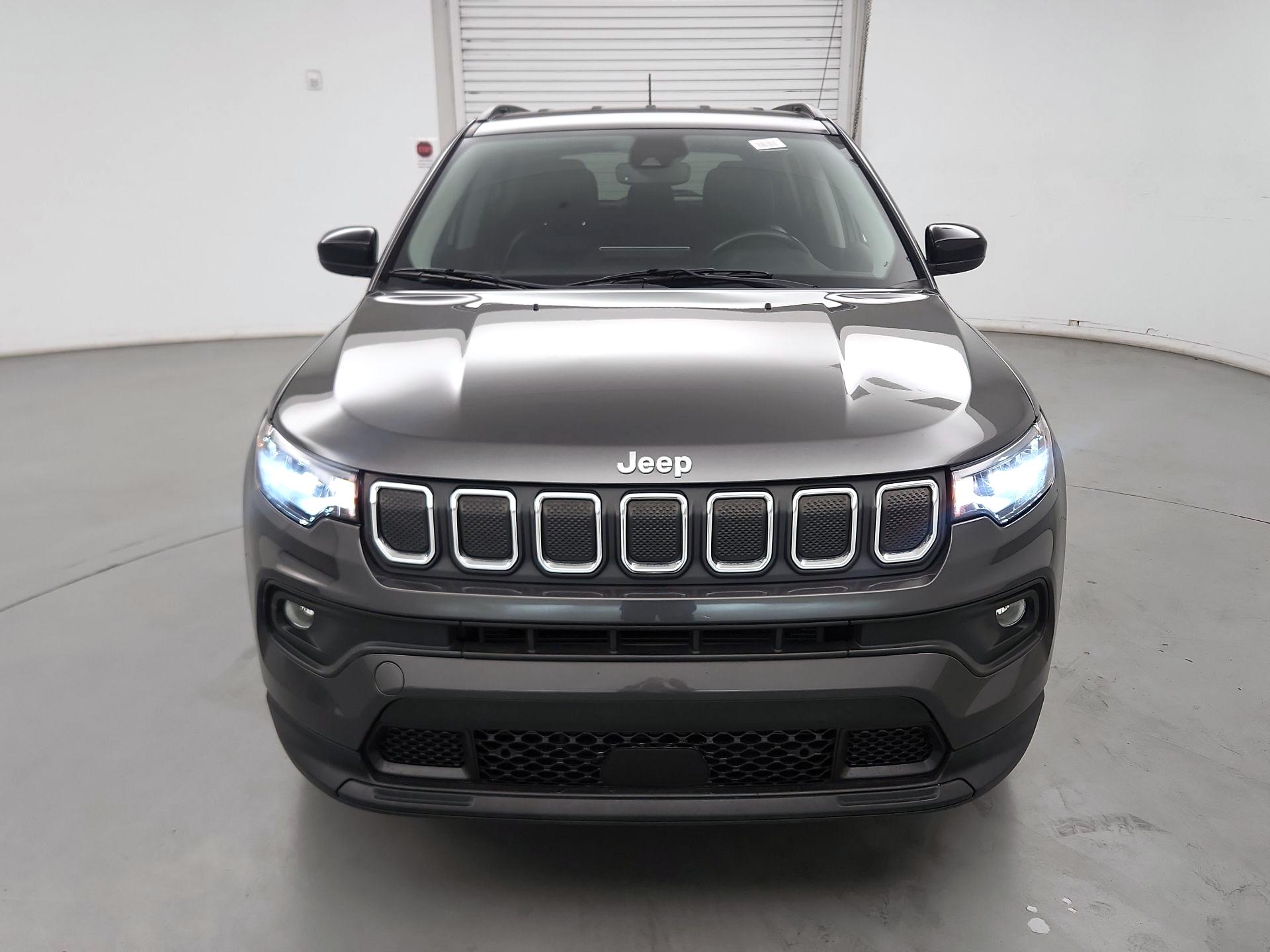 Thumbnail: 2022 Jeep Compass - 2