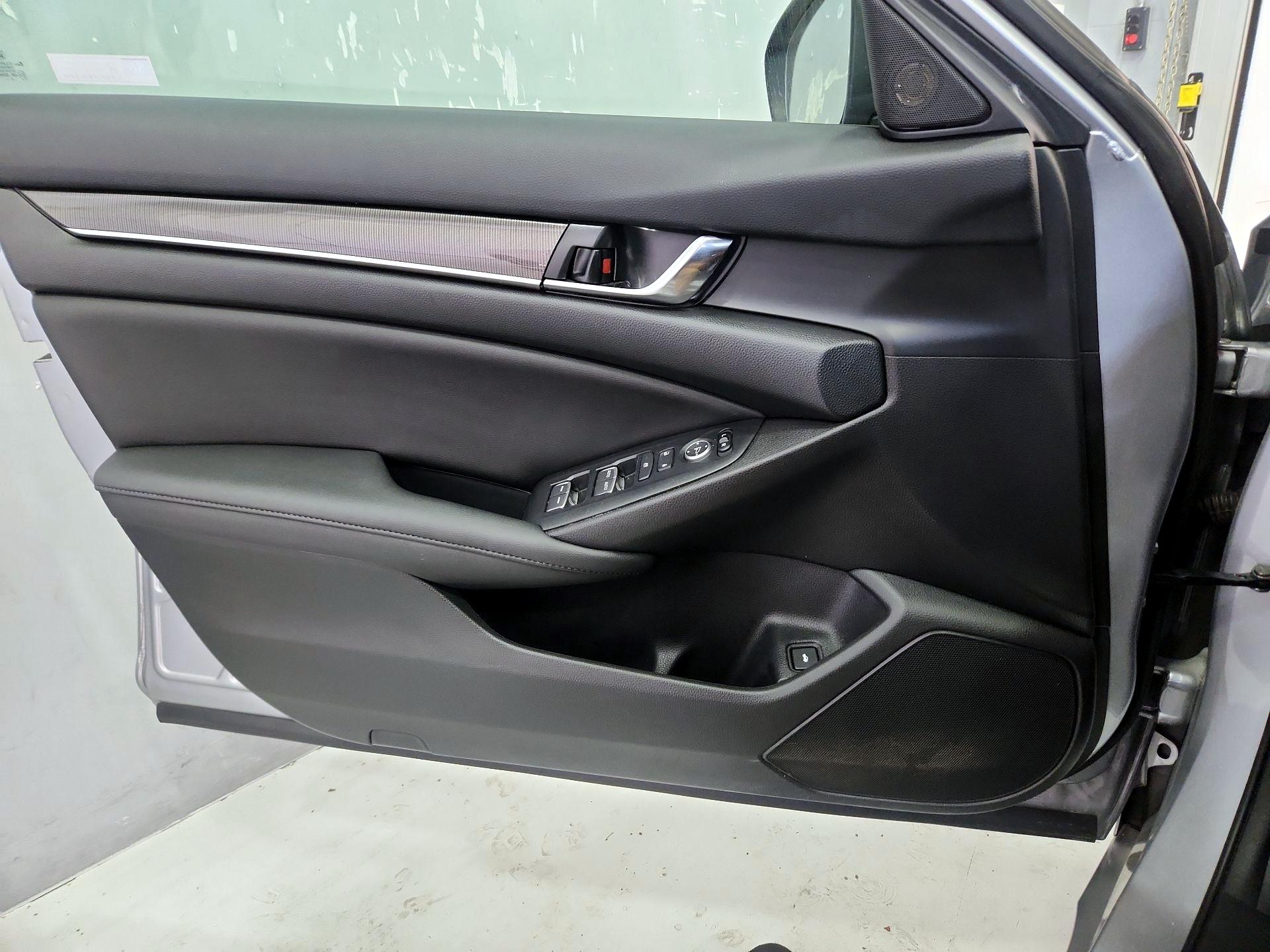 Thumbnail: 2022 Honda Accord - 12