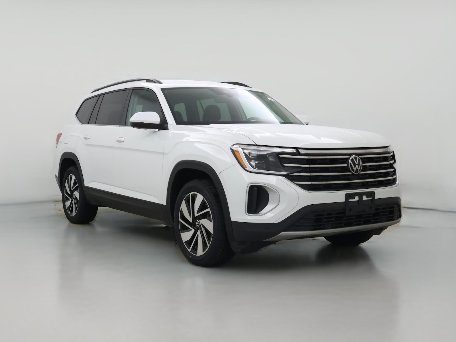 2024 Volkswagen Atlas SE w/Tech