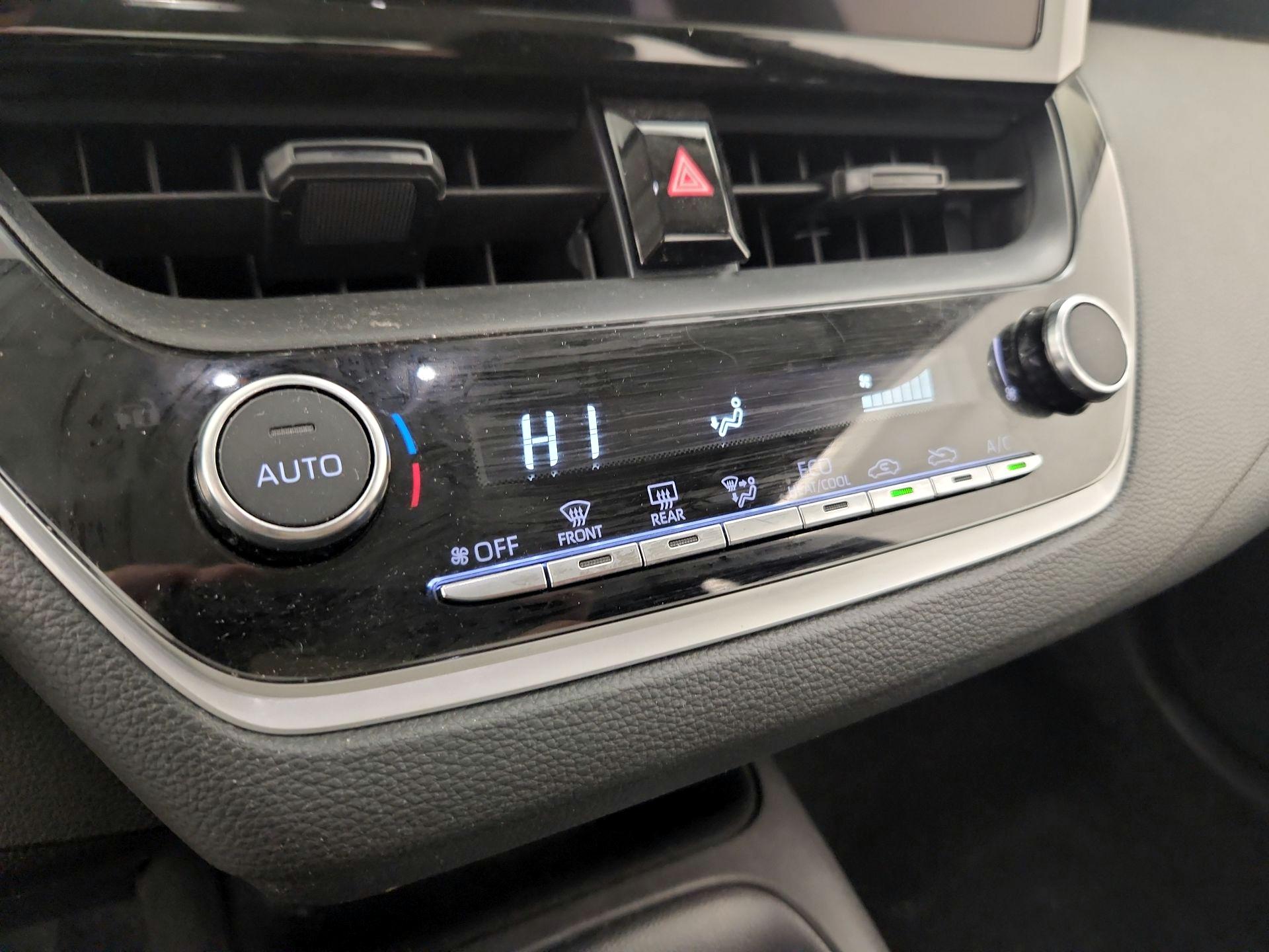 Thumbnail: 2025 Toyota Corolla - 16