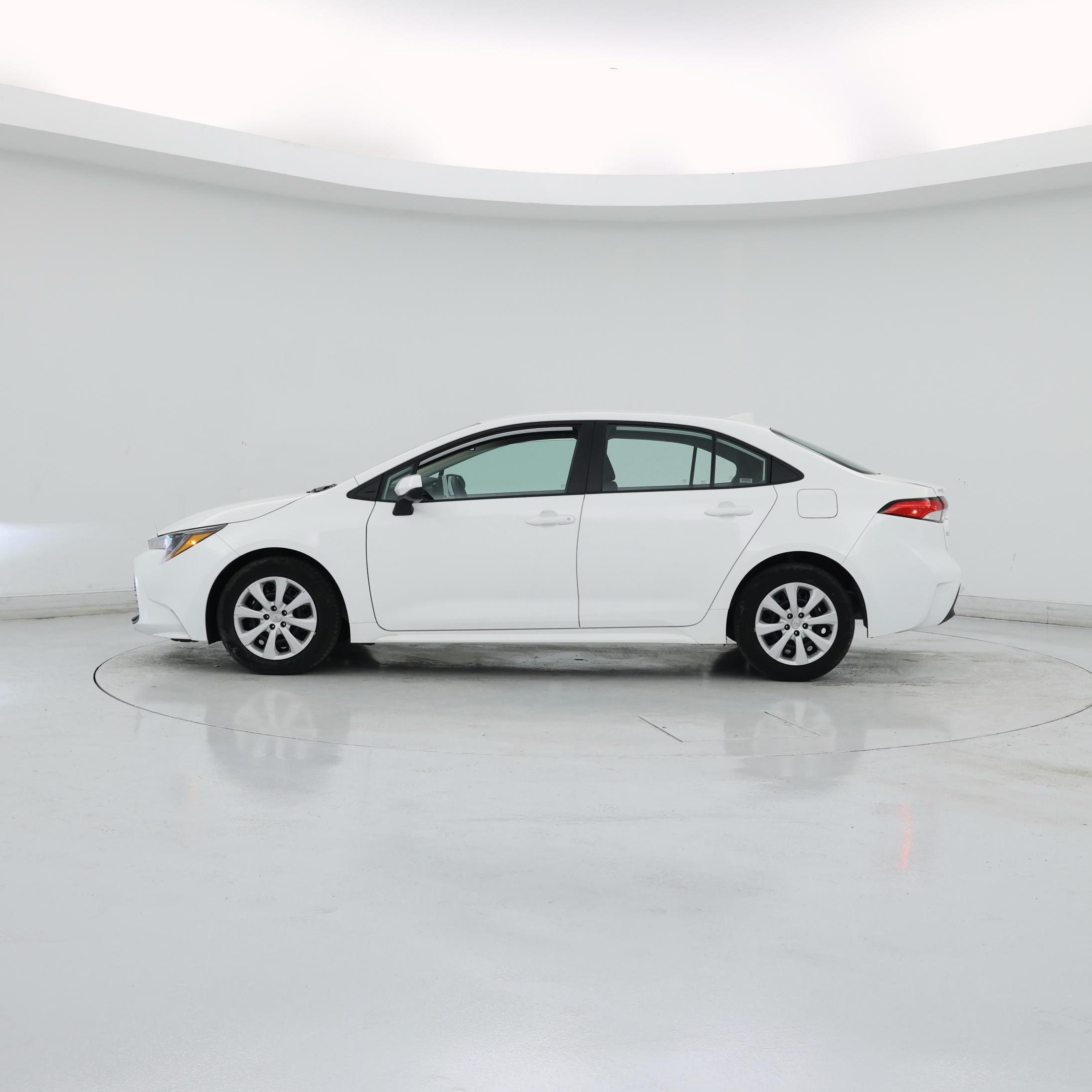 Thumbnail: 2025 Toyota Corolla - 3