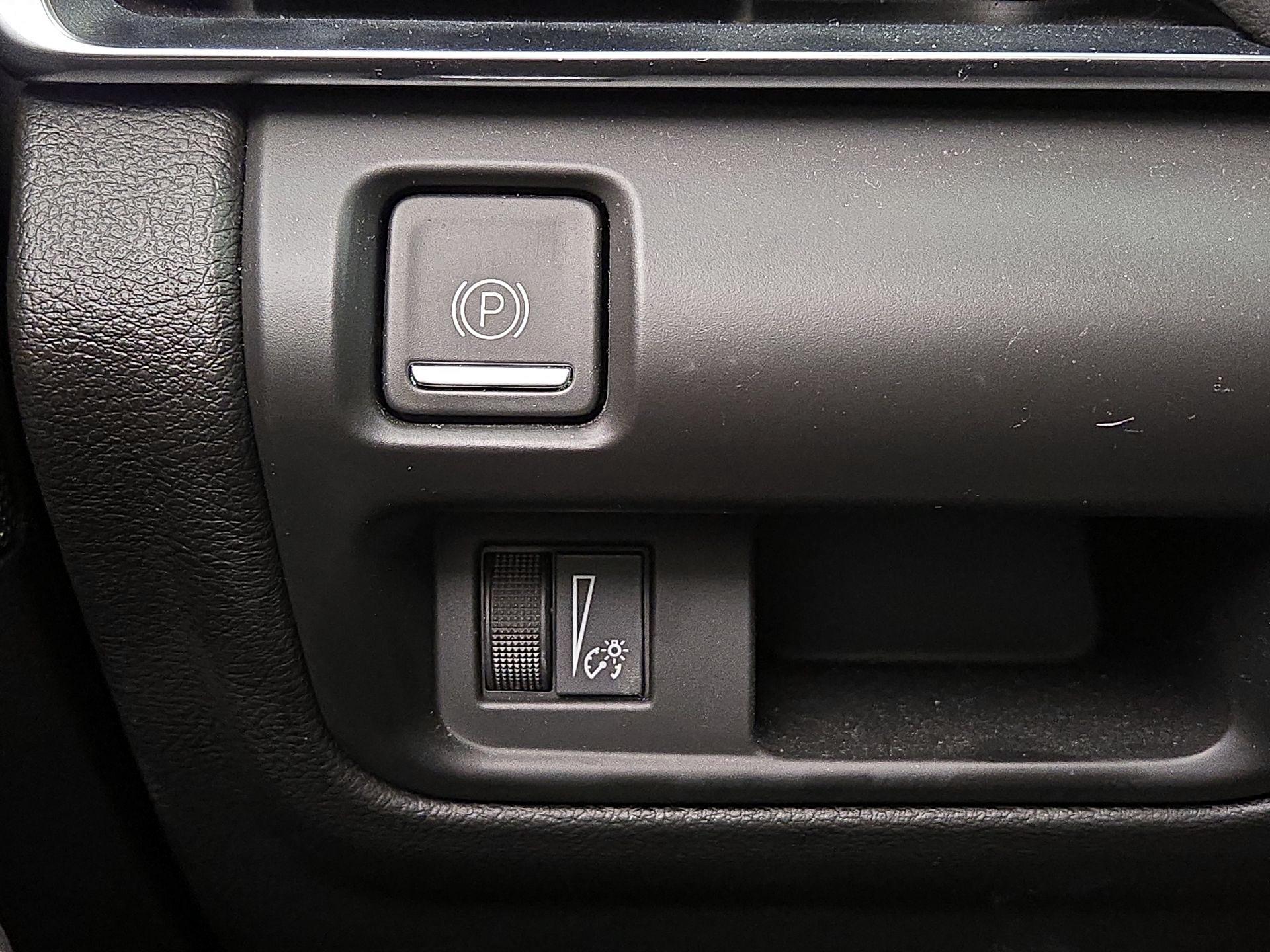 Thumbnail: 2021 Cadillac CT5 - 13