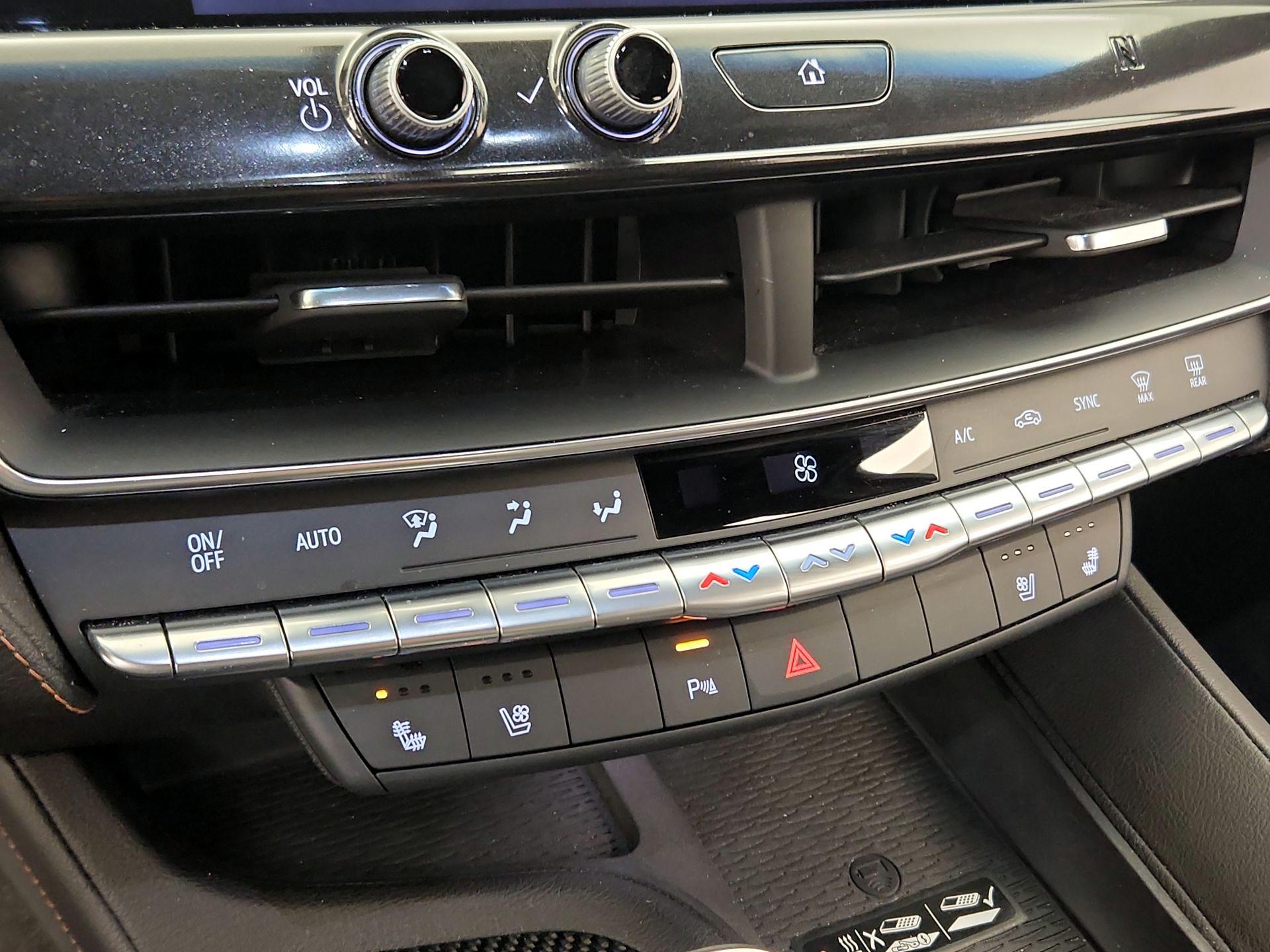 Thumbnail: 2021 Cadillac CT5 - 16