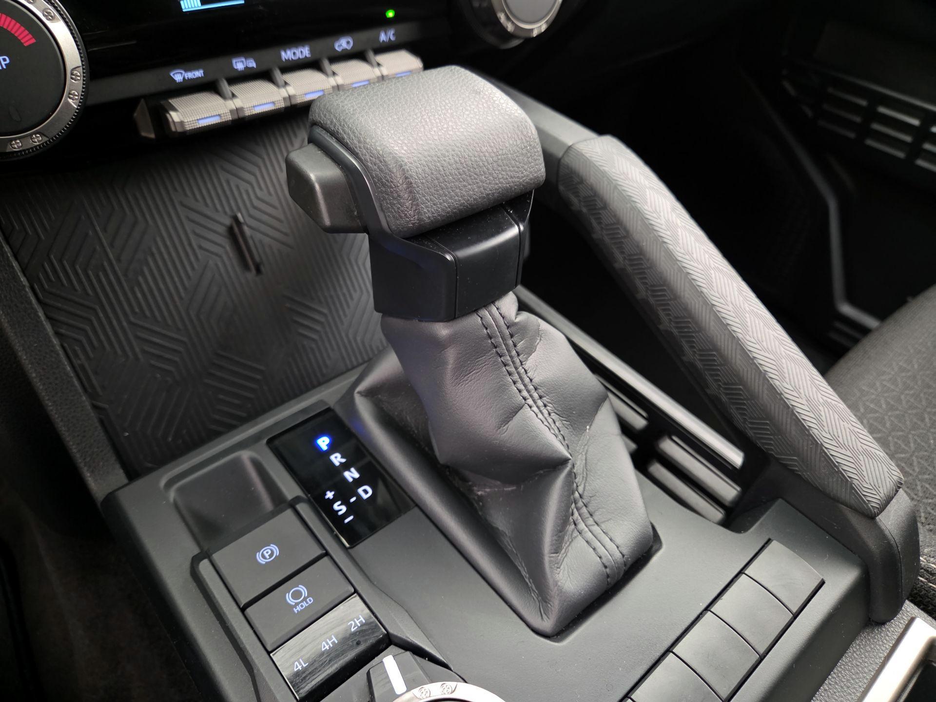 Thumbnail: 2025 Toyota 4Runner - 17