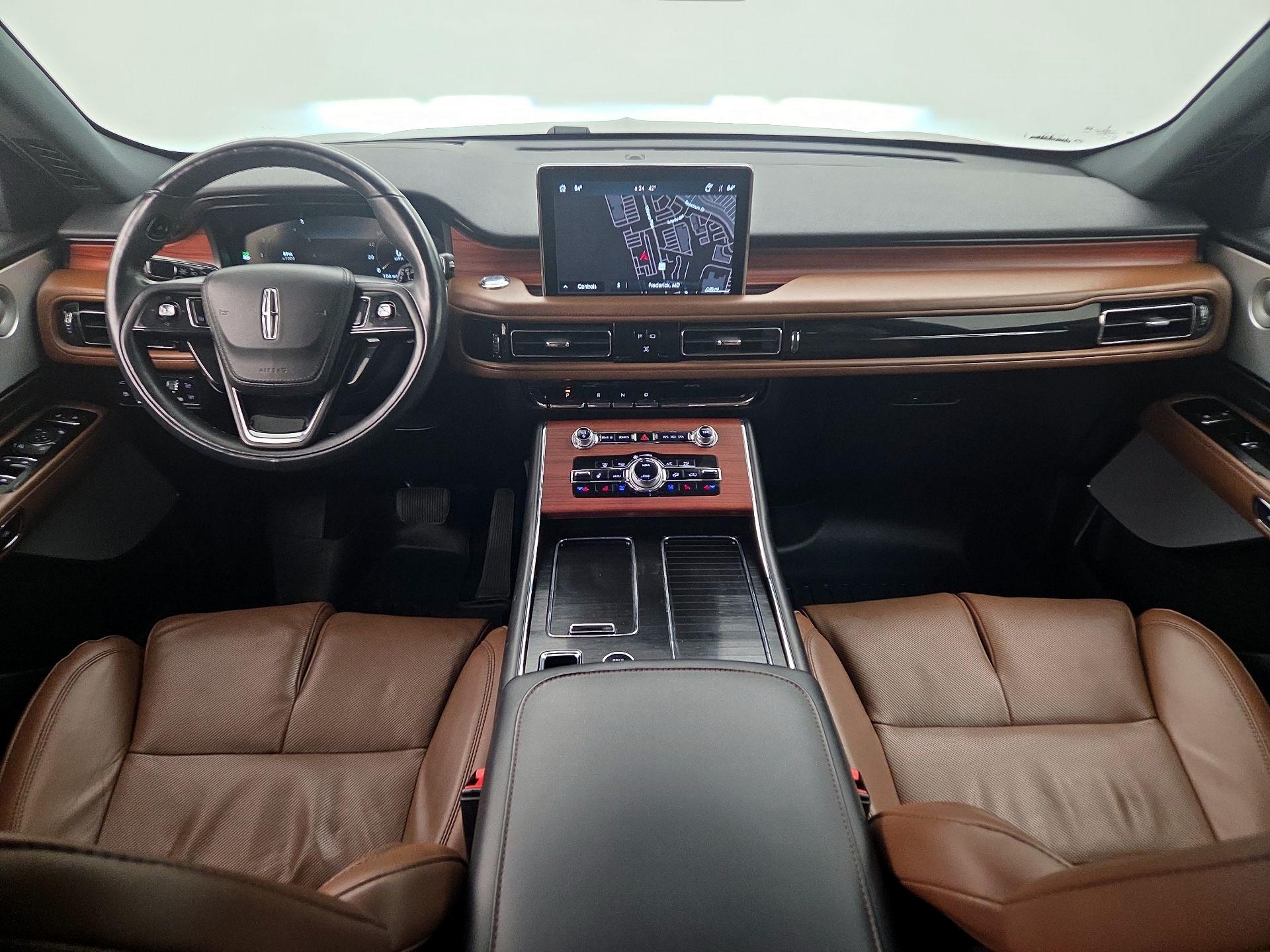 Thumbnail: 2022 Lincoln Aviator - 9