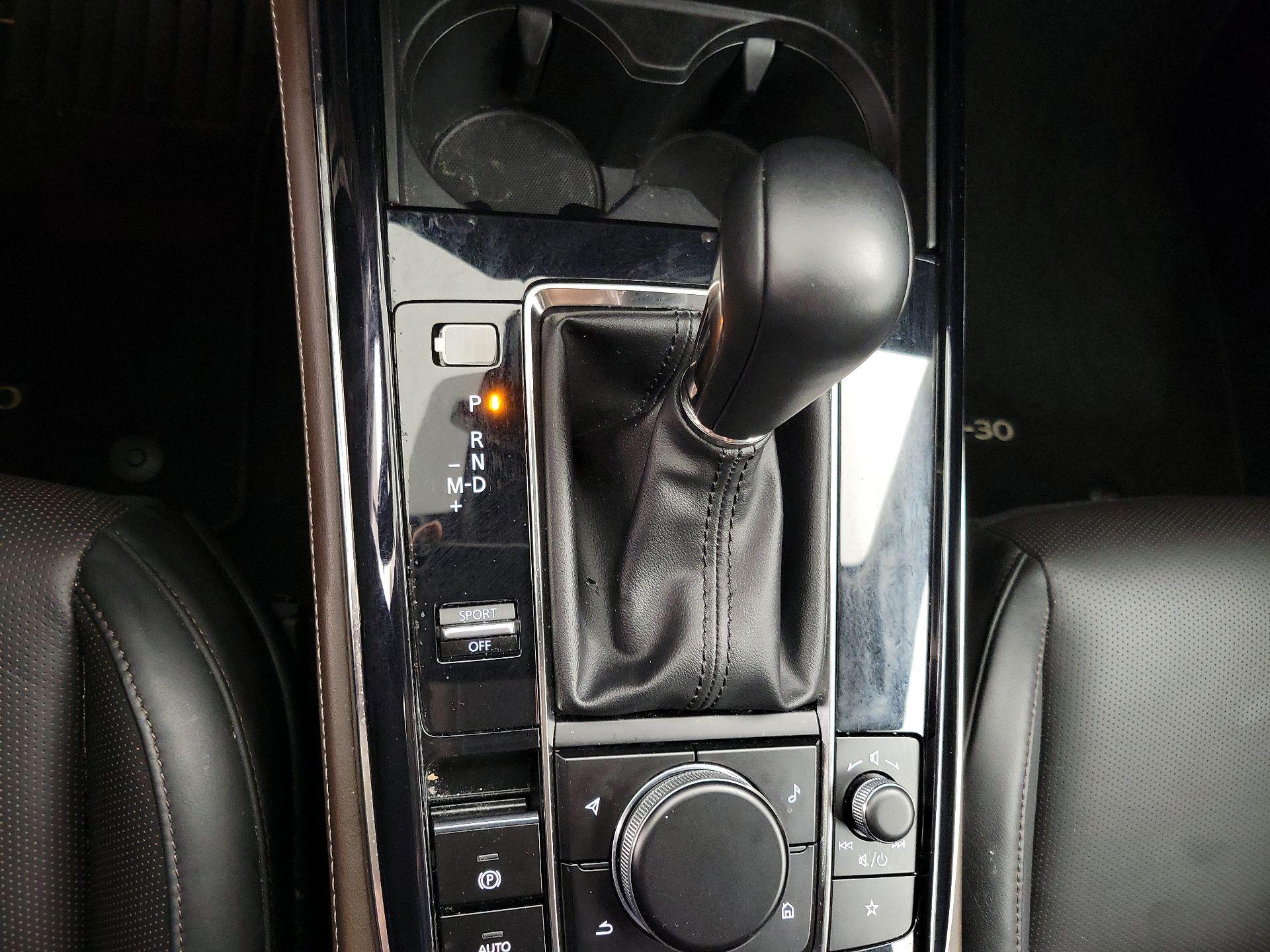 Thumbnail: 2023 Mazda CX-30 - 18