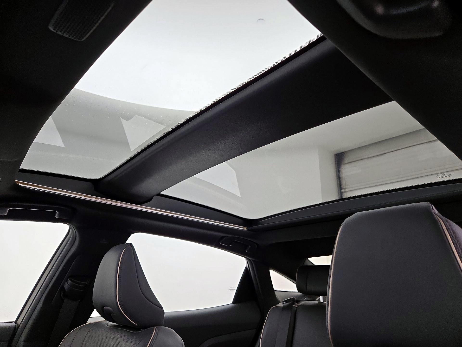 Thumbnail: 2023 Toyota Crown - 20