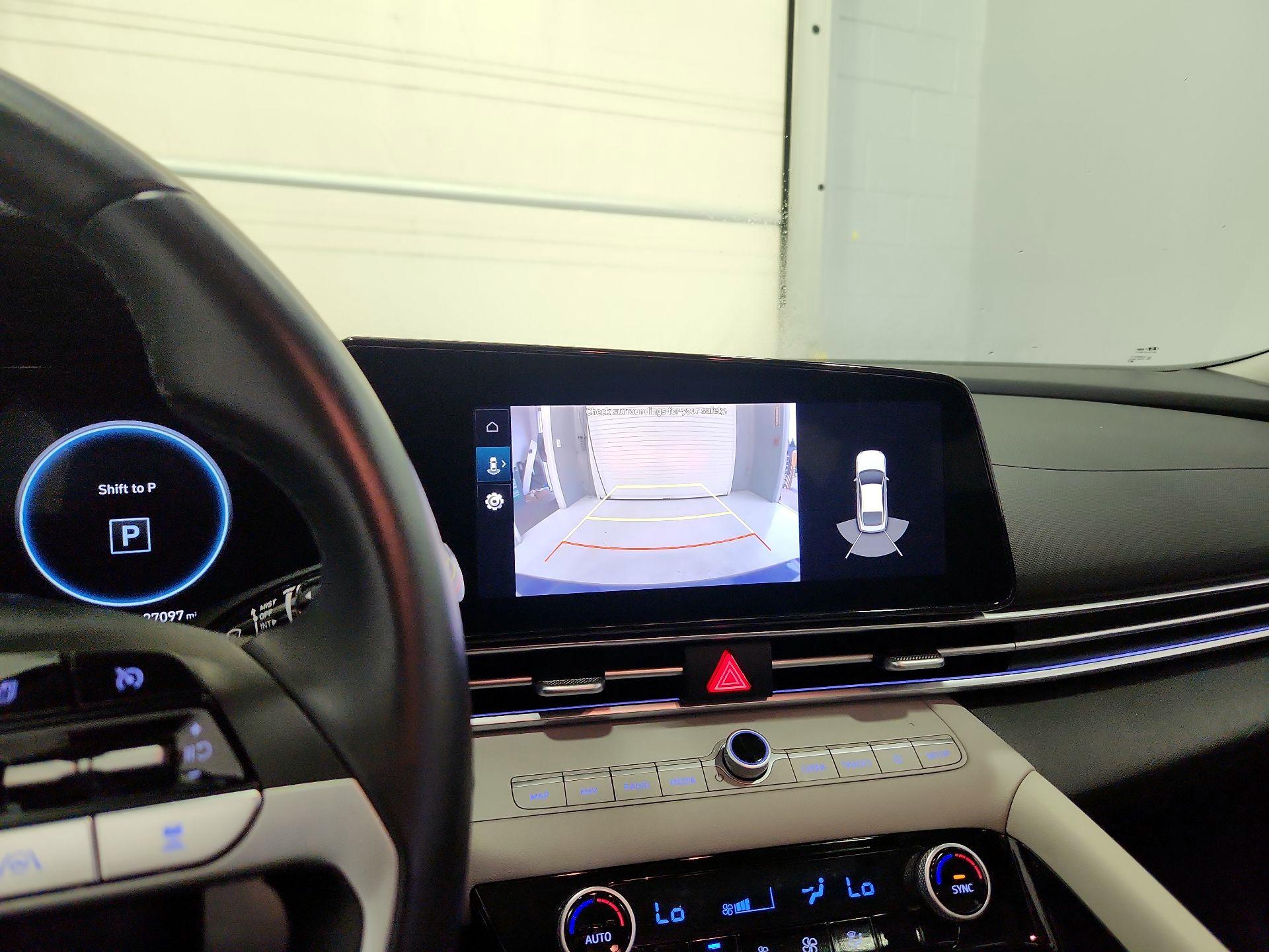 Thumbnail: 2023 Hyundai Elantra - 15